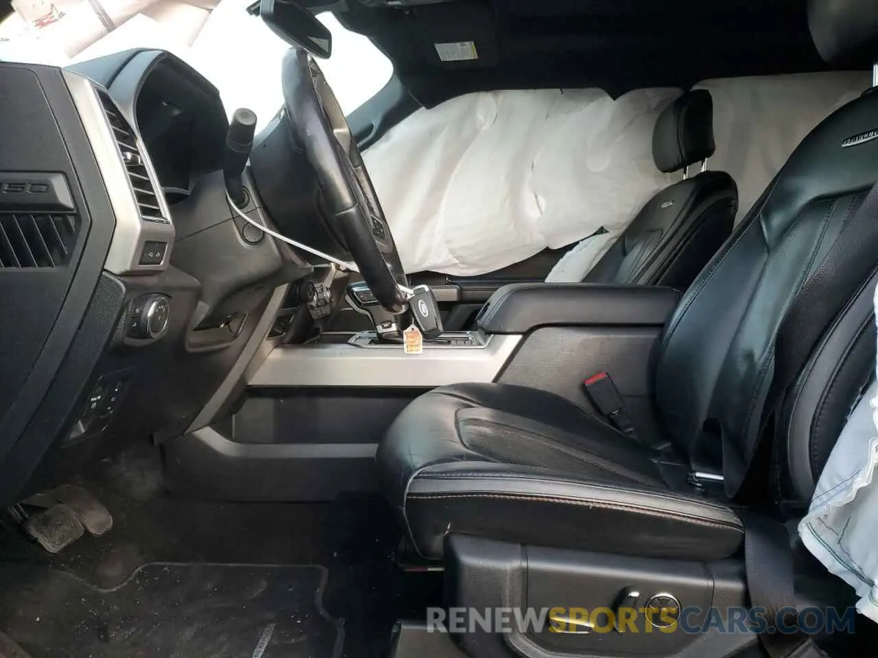 7 Photograph of a damaged car 1FTEW1E41LFB67801 FORD F-150 2020