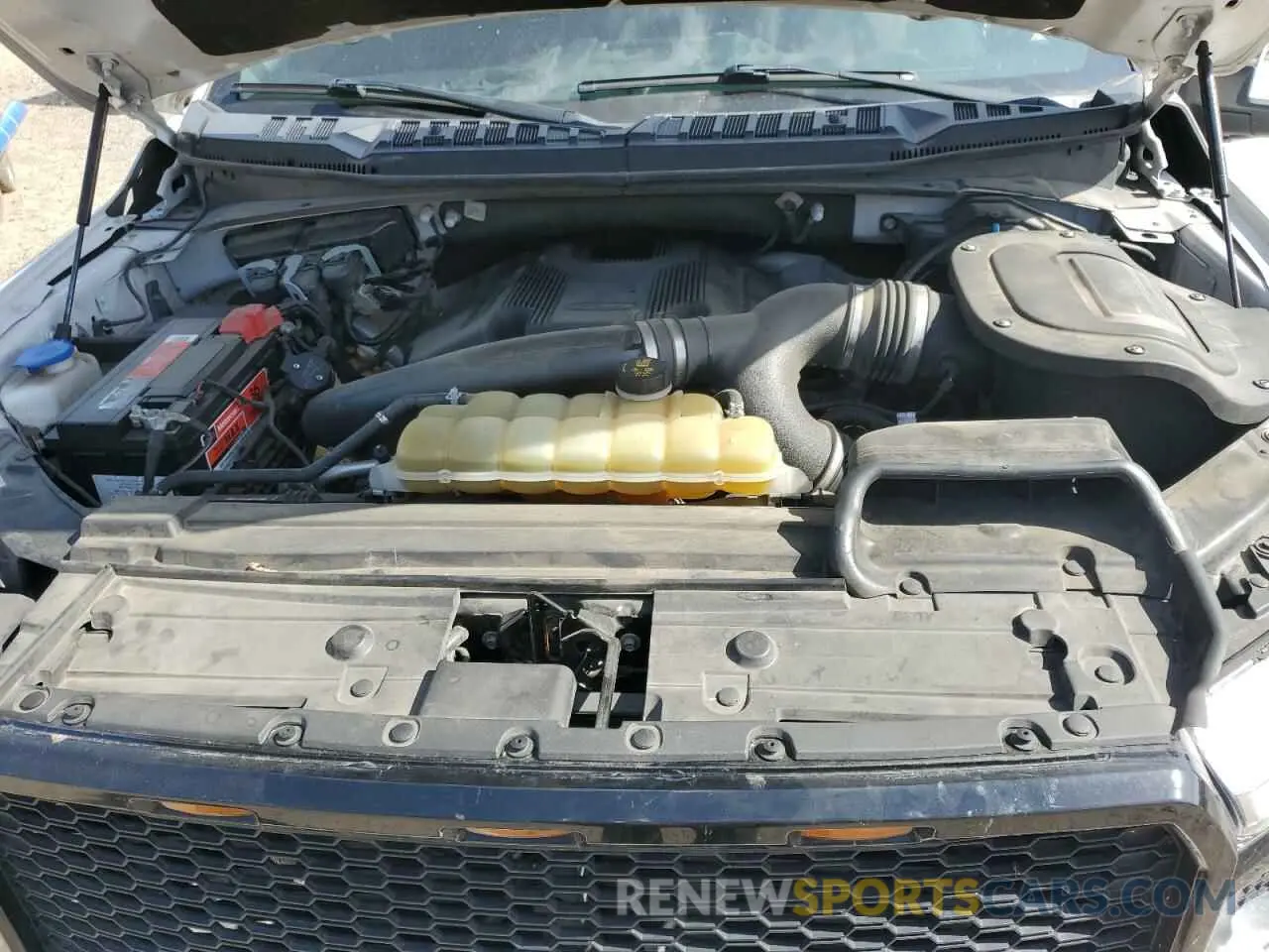 11 Photograph of a damaged car 1FTEW1E42LFB98846 FORD F-150 2020