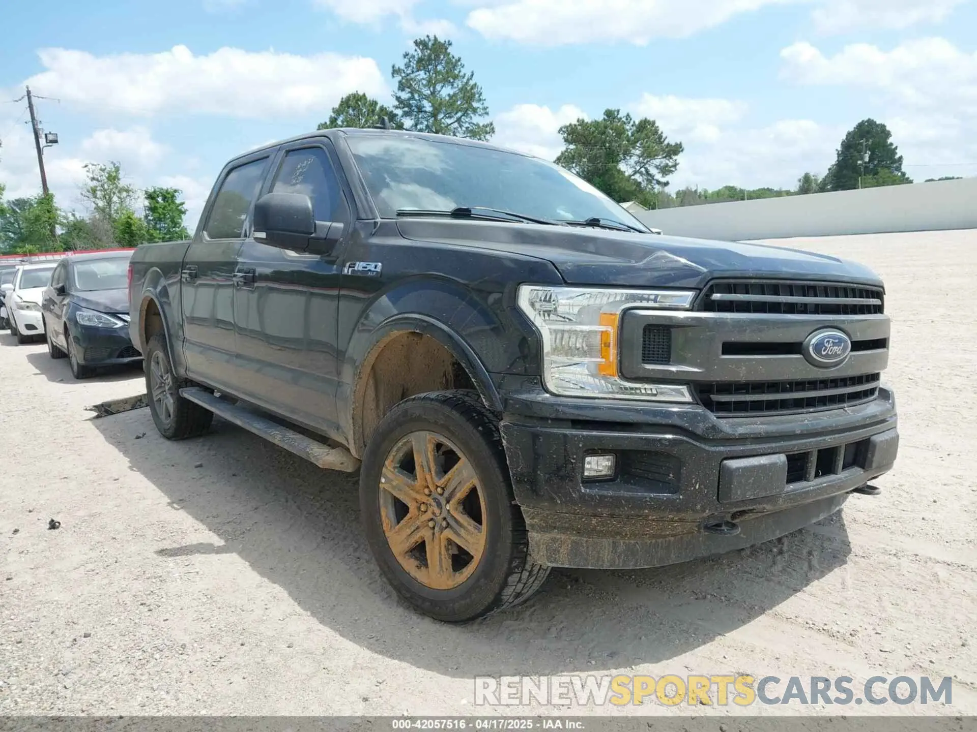1 Photograph of a damaged car 1FTEW1E42LKF54025 FORD F-150 2020