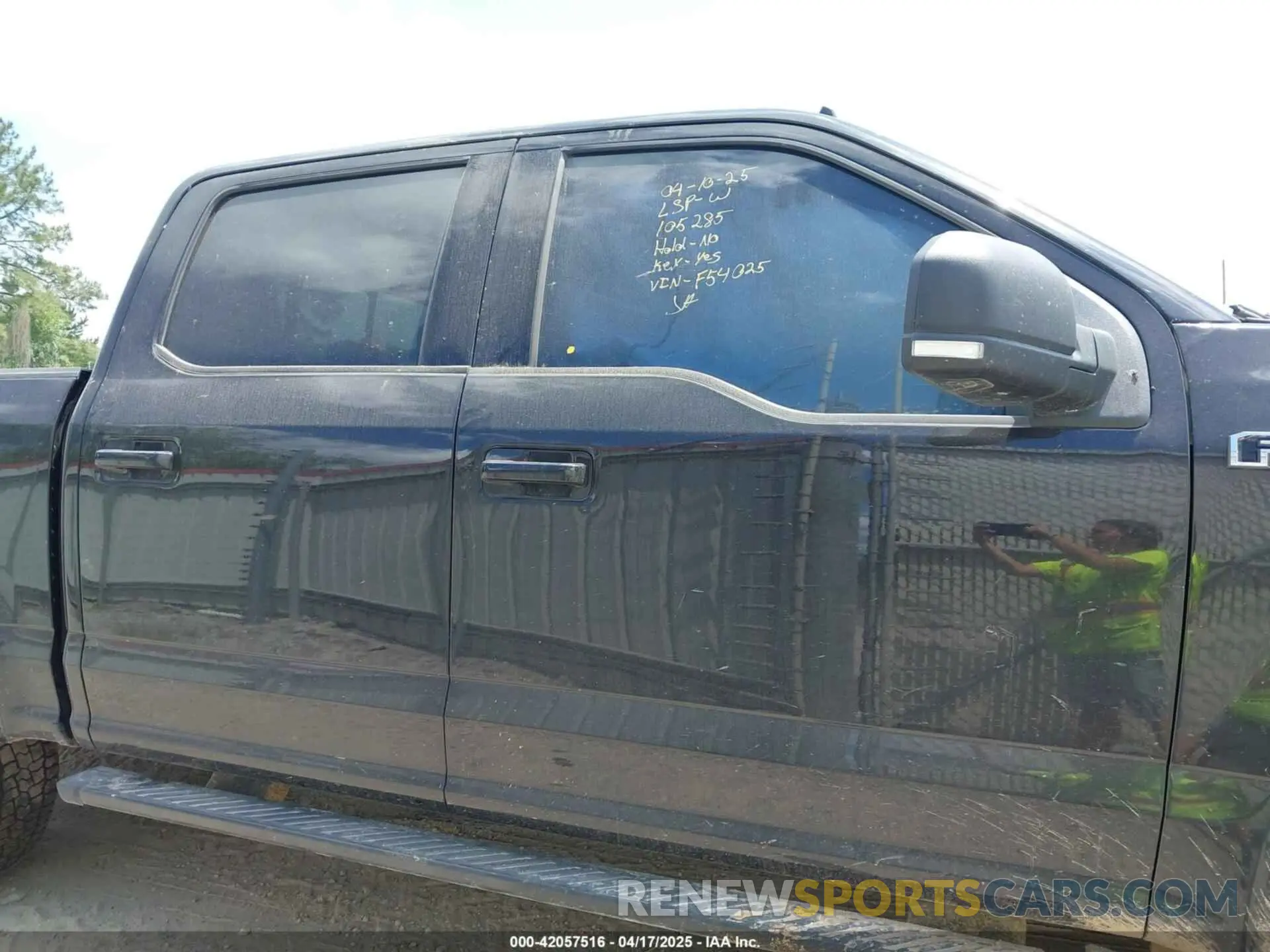 14 Photograph of a damaged car 1FTEW1E42LKF54025 FORD F-150 2020