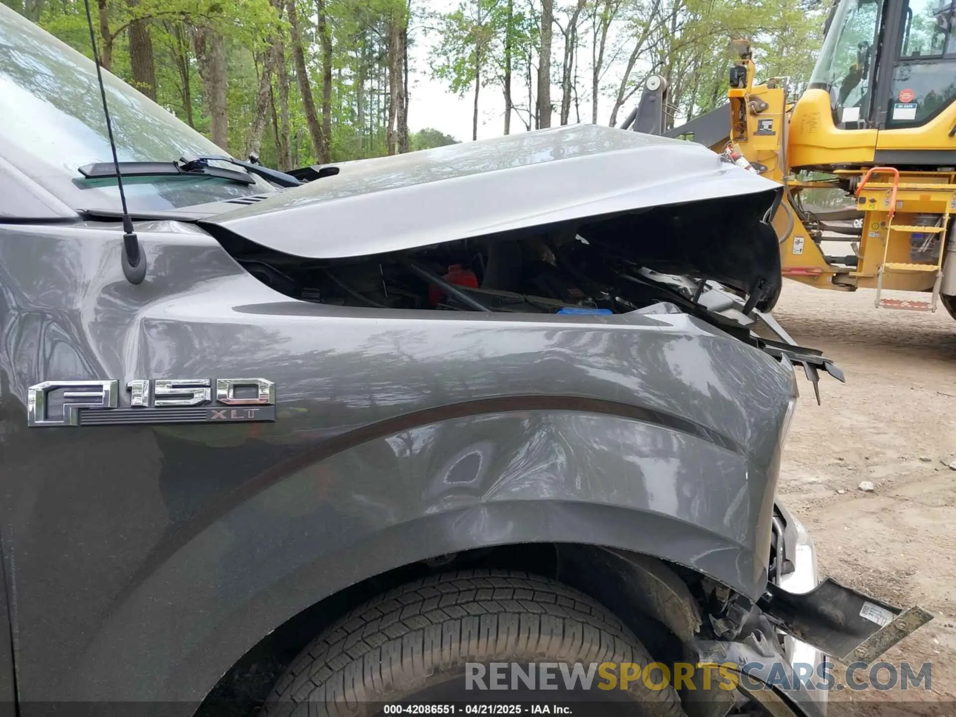 6 Photograph of a damaged car 1FTEW1E43LKD11937 FORD F-150 2020