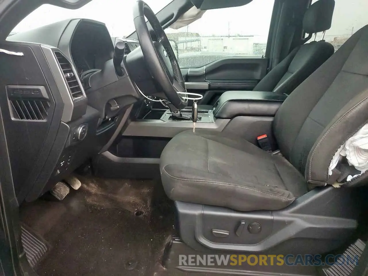 7 Photograph of a damaged car 1FTEW1E43LKD95001 FORD F-150 2020