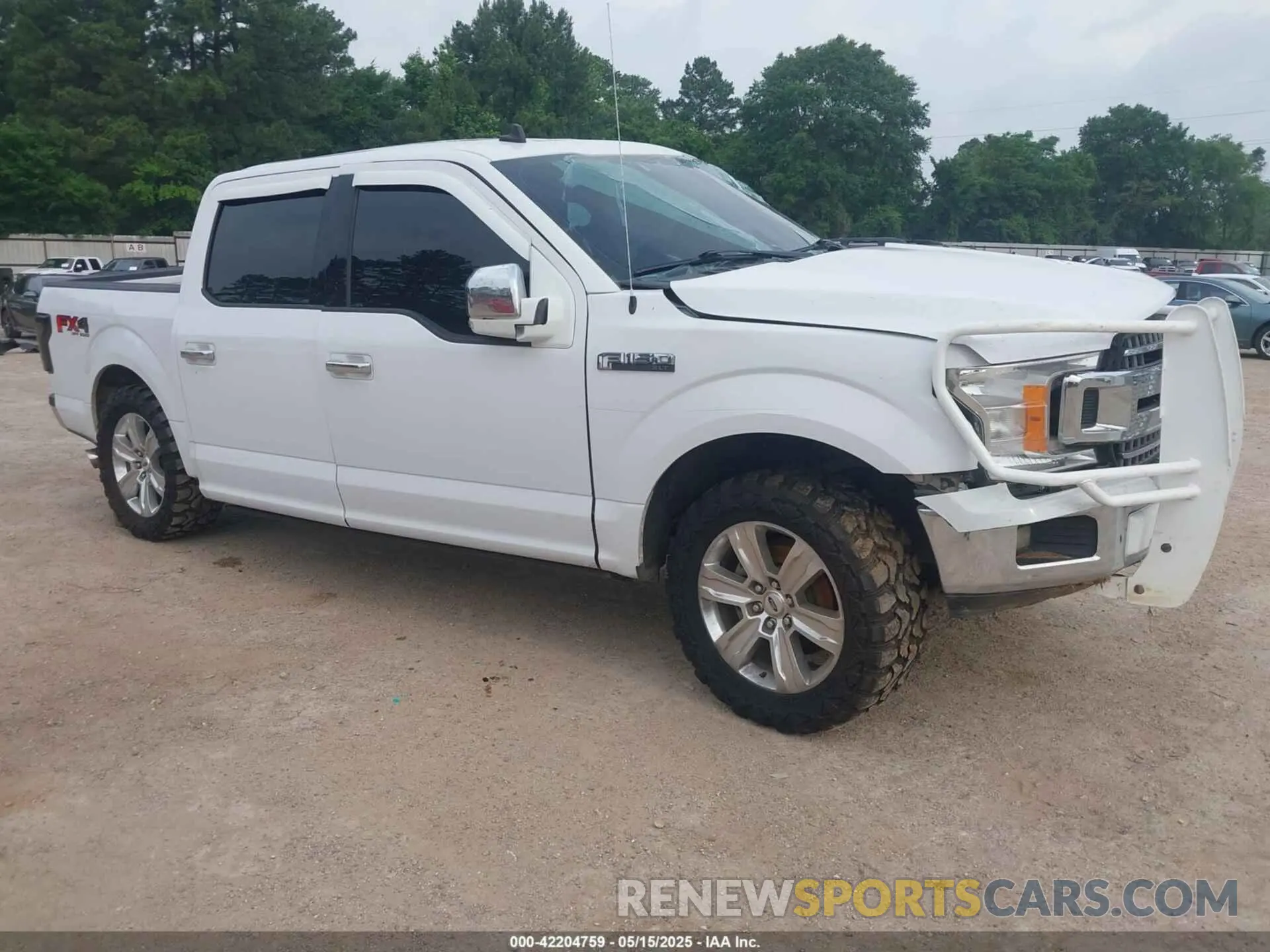 1 Photograph of a damaged car 1FTEW1E43LKE32614 FORD F-150 2020