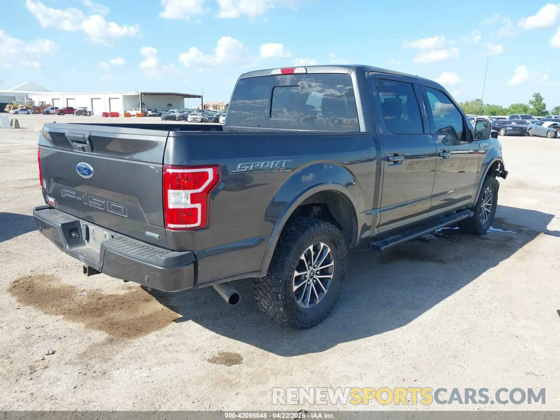 4 Photograph of a damaged car 1FTEW1E43LKE34606 FORD F-150 2020