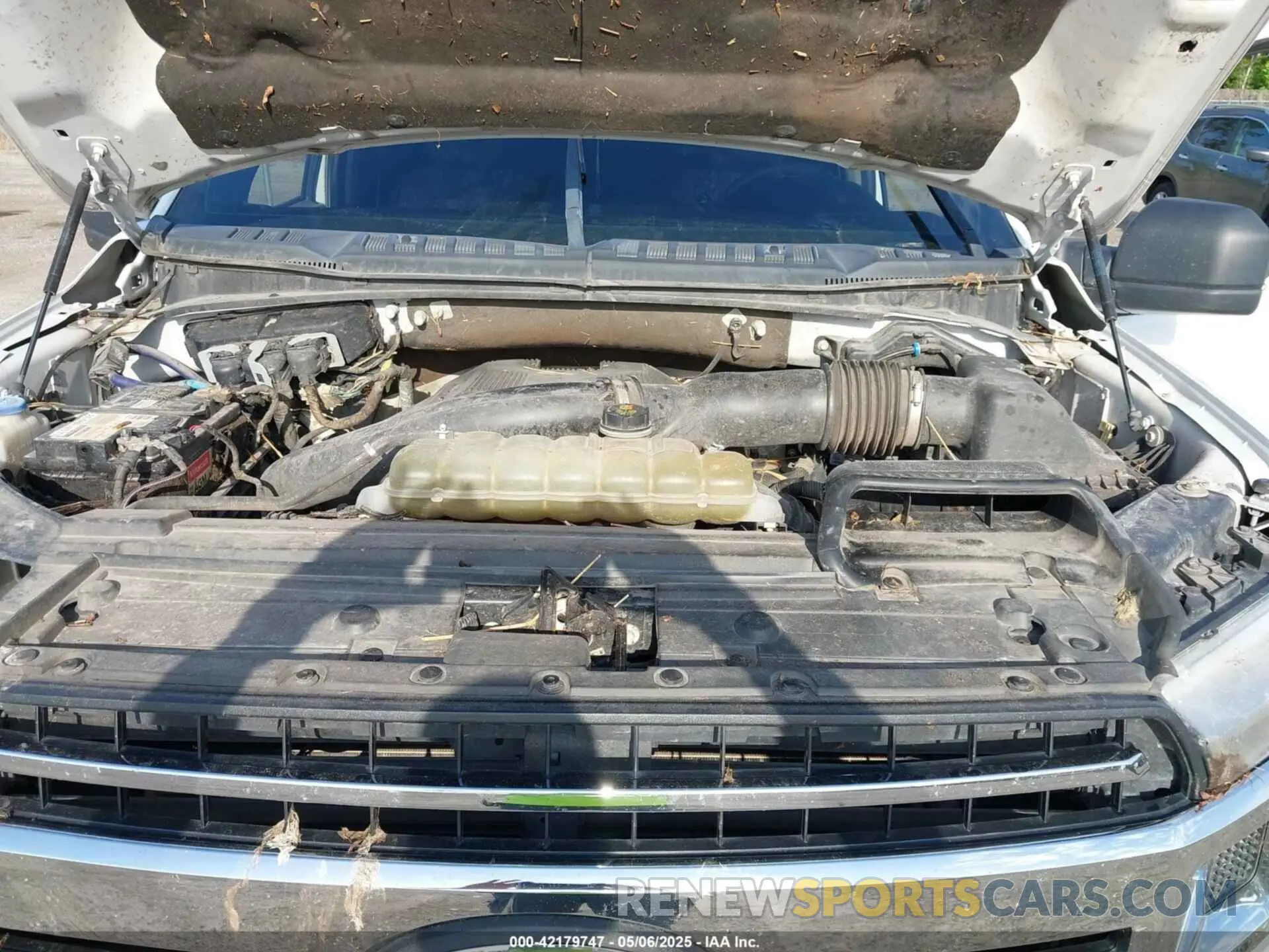 10 Photograph of a damaged car 1FTEW1E44LFB16292 FORD F-150 2020