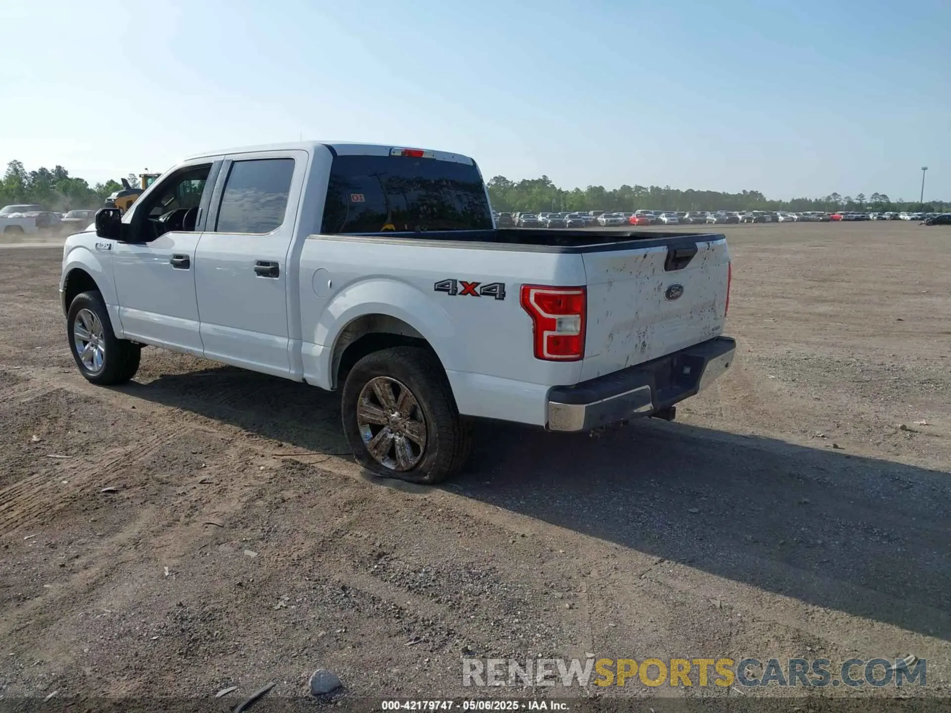 3 Photograph of a damaged car 1FTEW1E44LFB16292 FORD F-150 2020