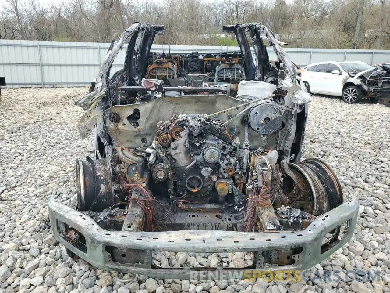 5 Photograph of a damaged car 1FTEW1E44LFB76976 FORD F-150 2020