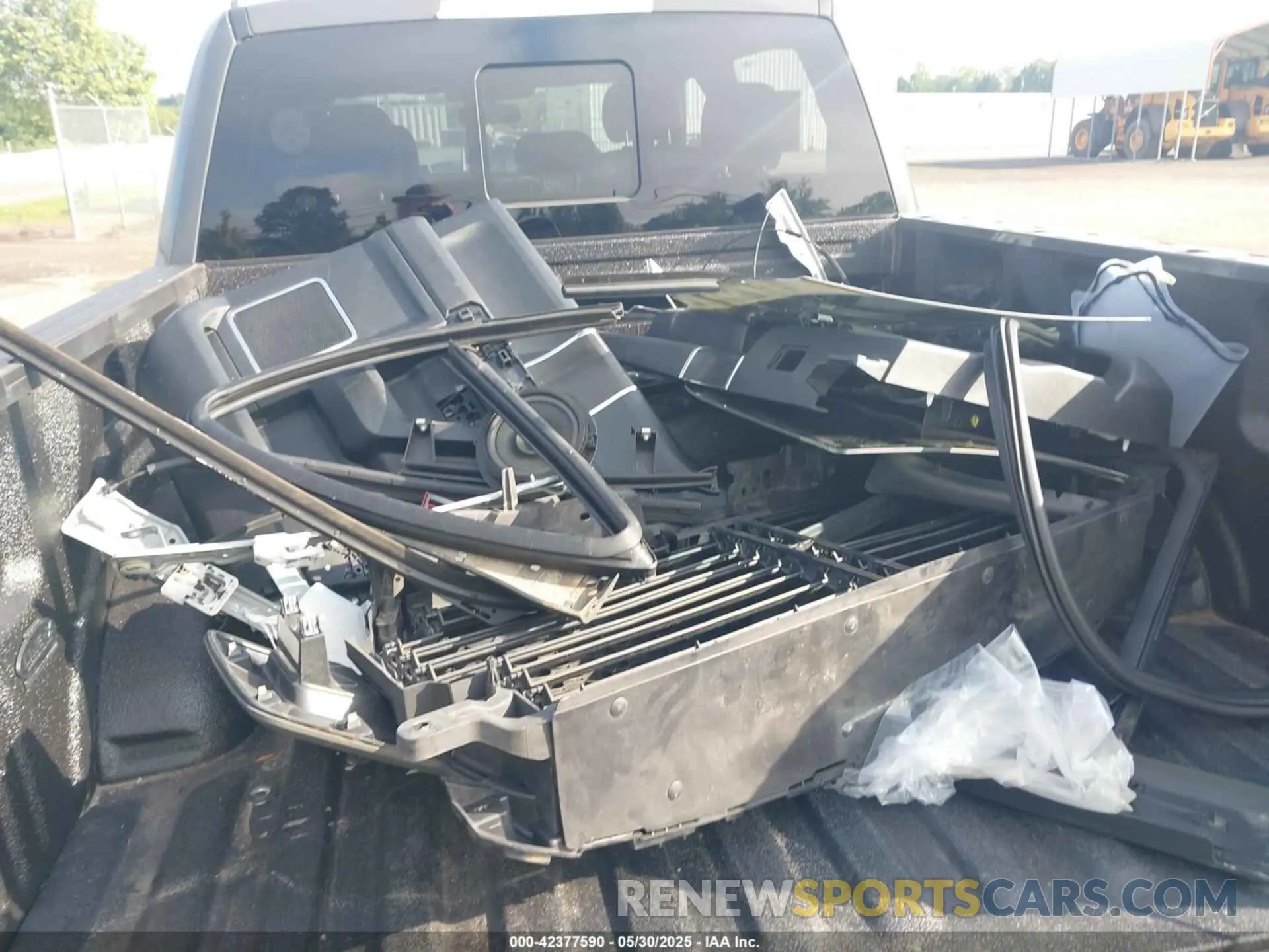 12 Photograph of a damaged car 1FTEW1E45LFC01030 FORD F-150 2020