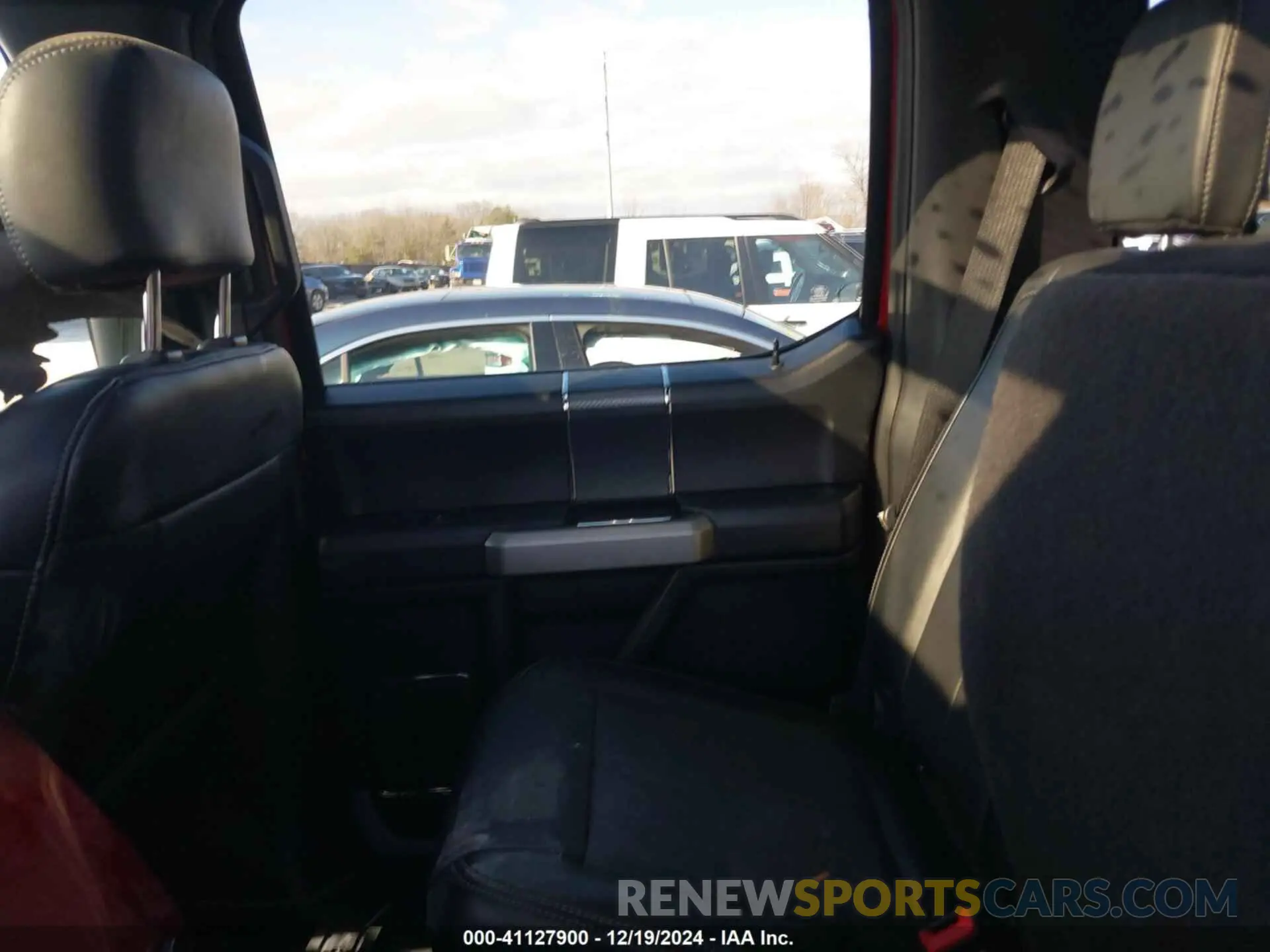 8 Photograph of a damaged car 1FTEW1E46LFA43362 FORD F-150 2020