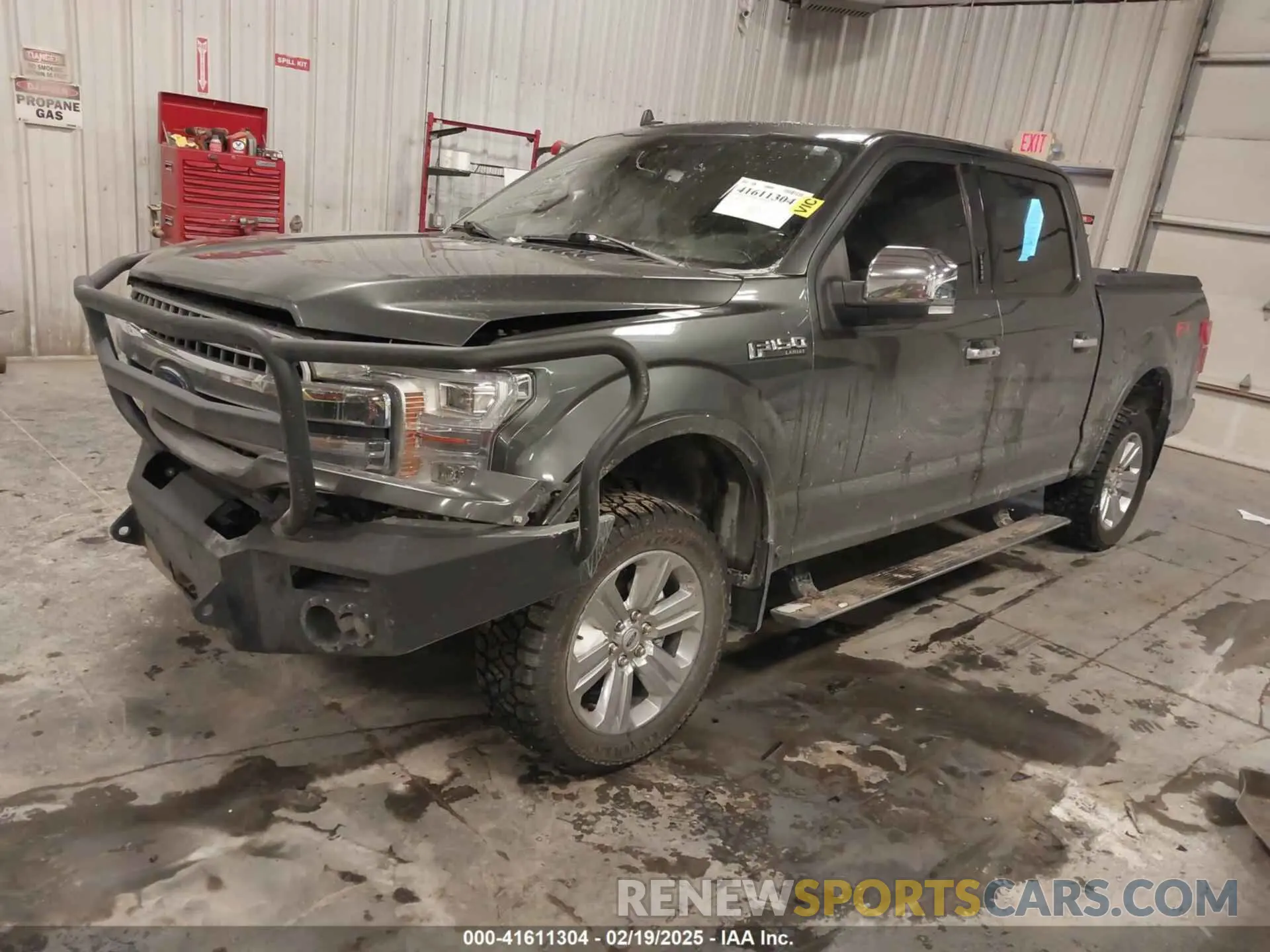 2 Photograph of a damaged car 1FTEW1E46LFC05572 FORD F-150 2020