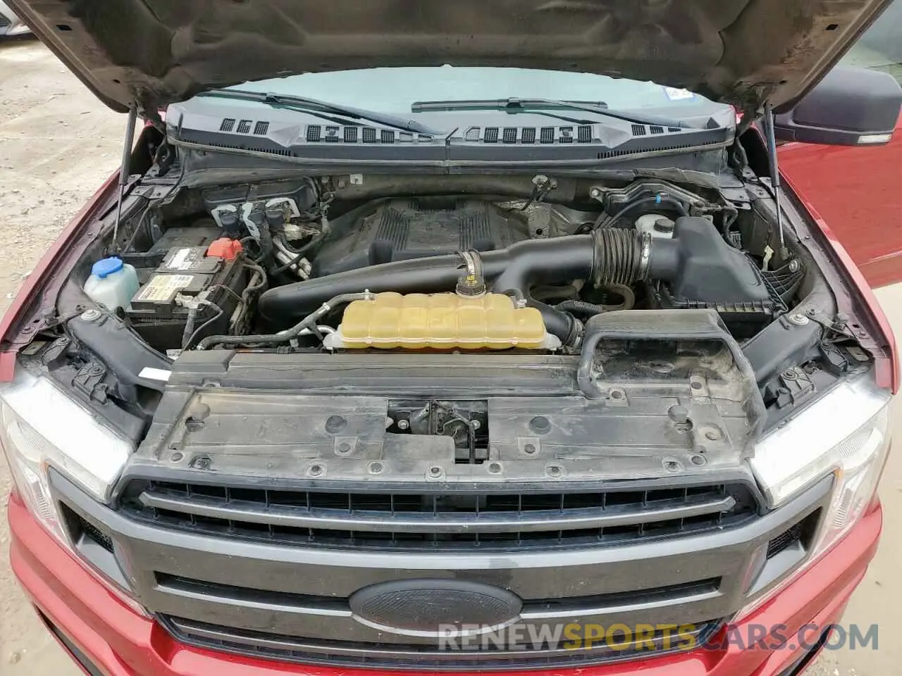 13 Photograph of a damaged car 1FTEW1E46LKE34602 FORD F-150 2020