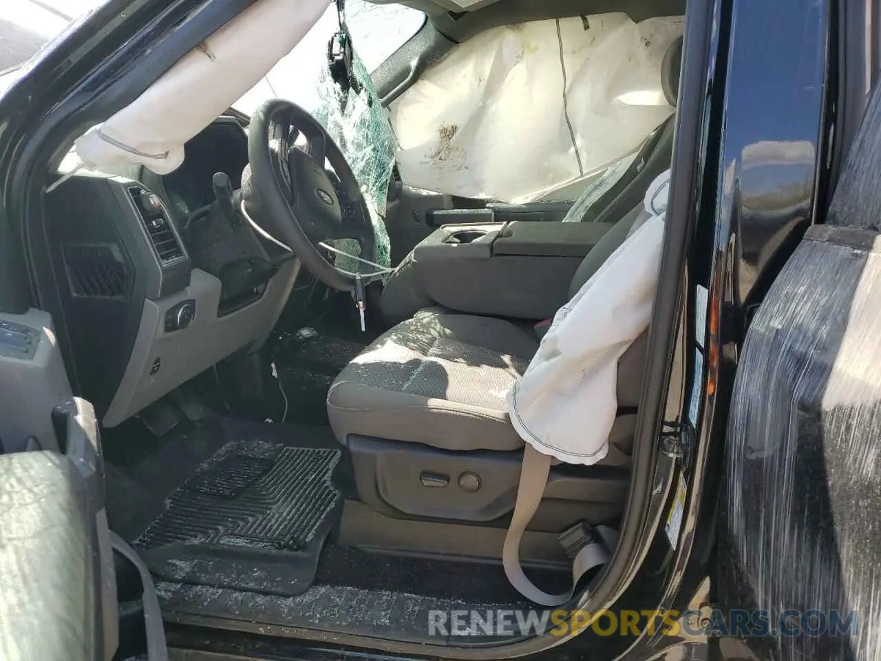 7 Photograph of a damaged car 1FTEW1E47LFB21356 FORD F-150 2020