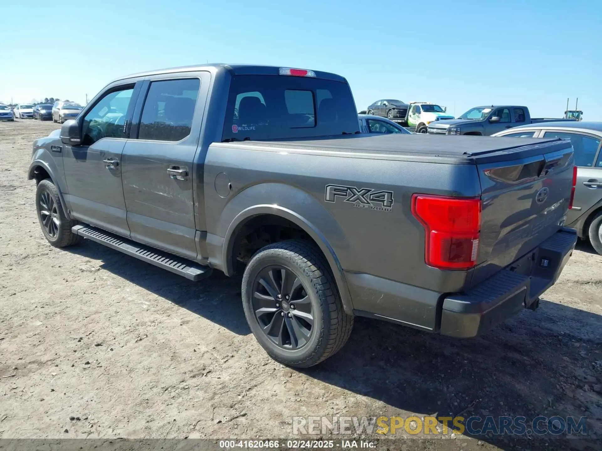 3 Photograph of a damaged car 1FTEW1E47LFB78074 FORD F-150 2020