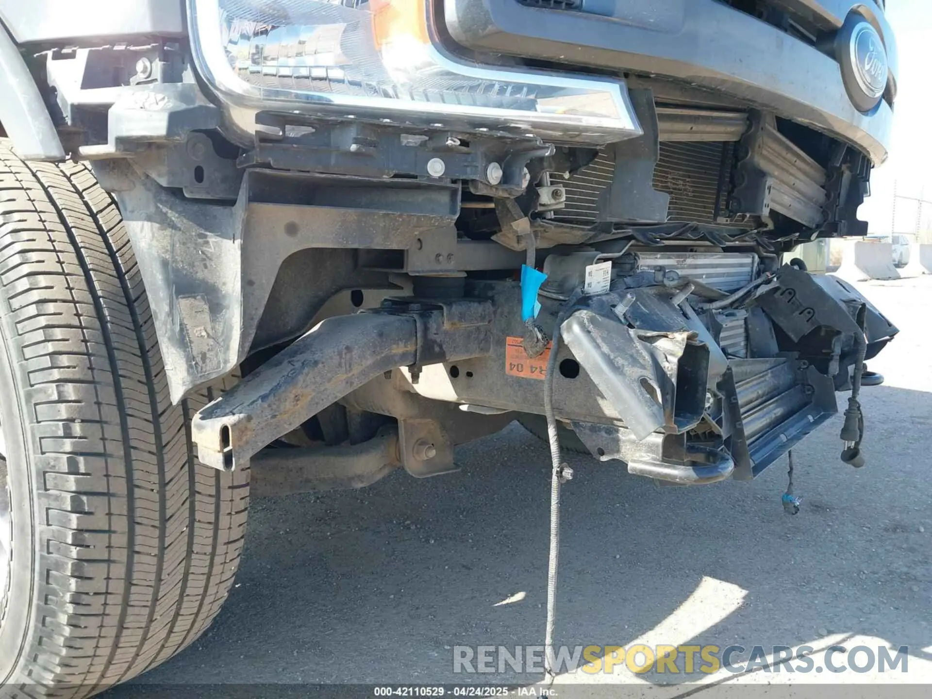 19 Photograph of a damaged car 1FTEW1E47LFC23207 FORD F-150 2020