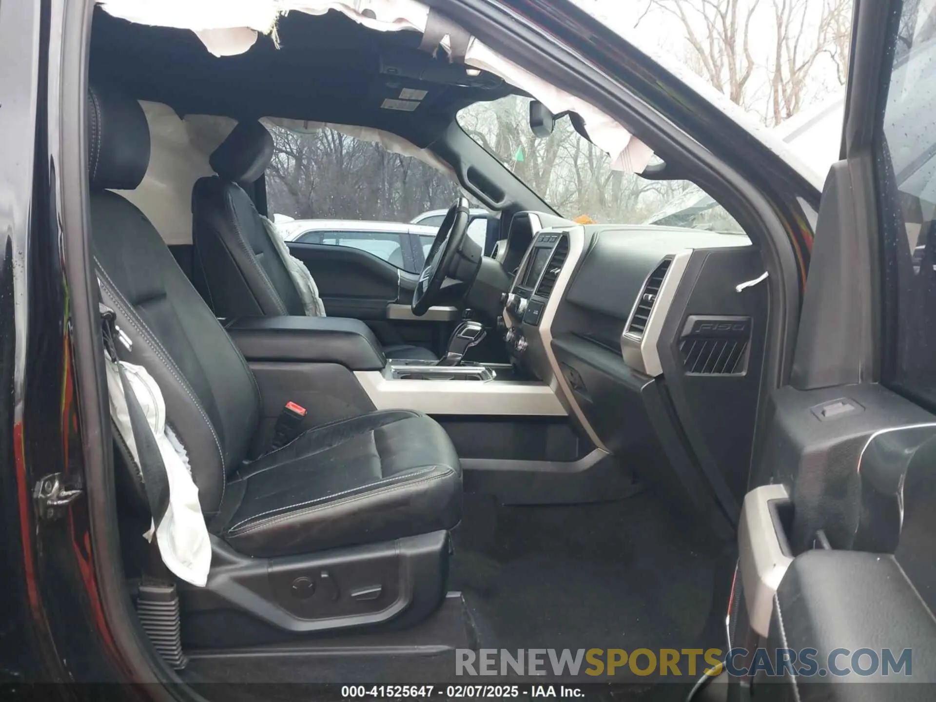 5 Photograph of a damaged car 1FTEW1E47LKD57237 FORD F-150 2020
