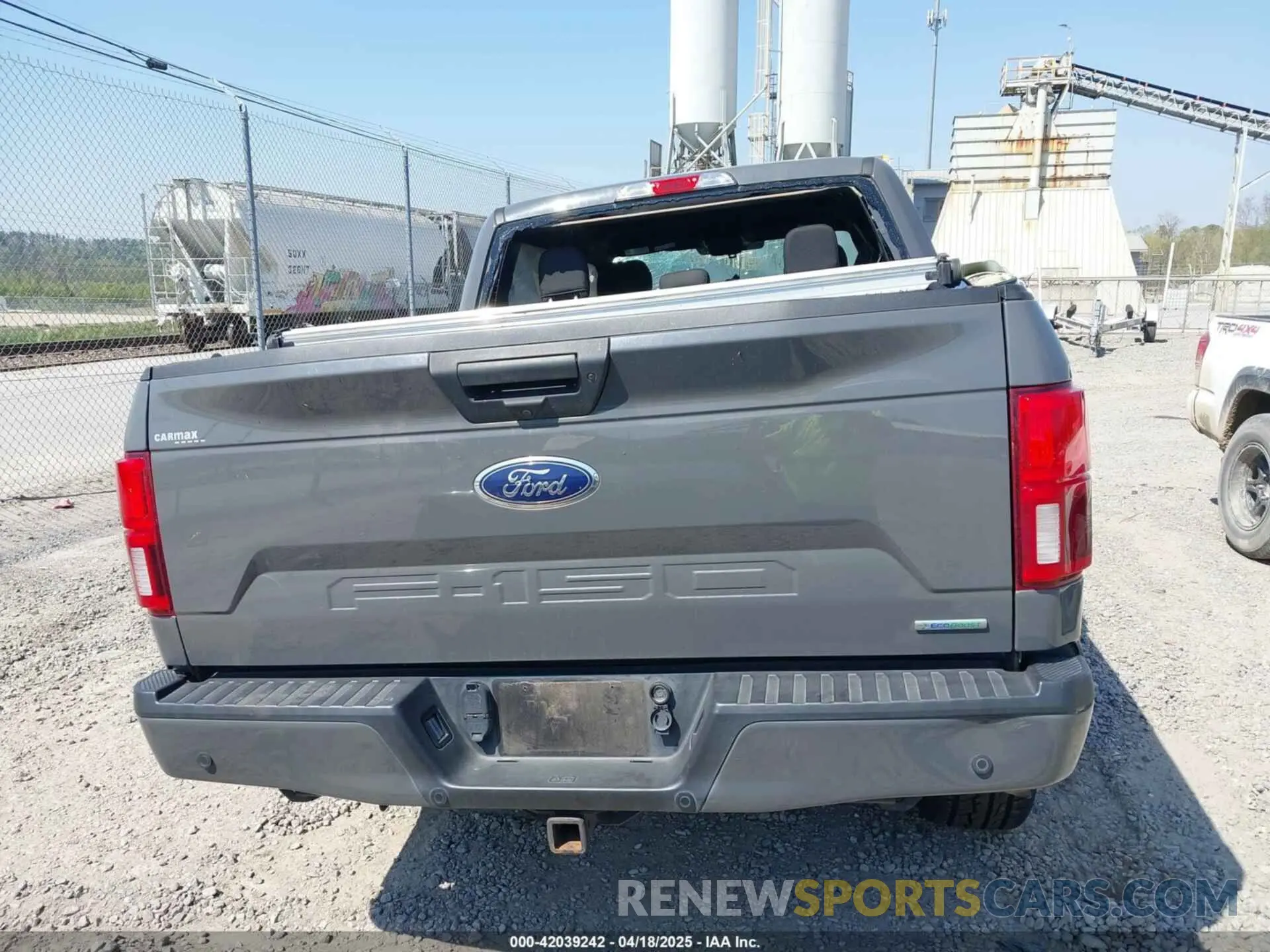 16 Photograph of a damaged car 1FTEW1E48LFB12603 FORD F-150 2020