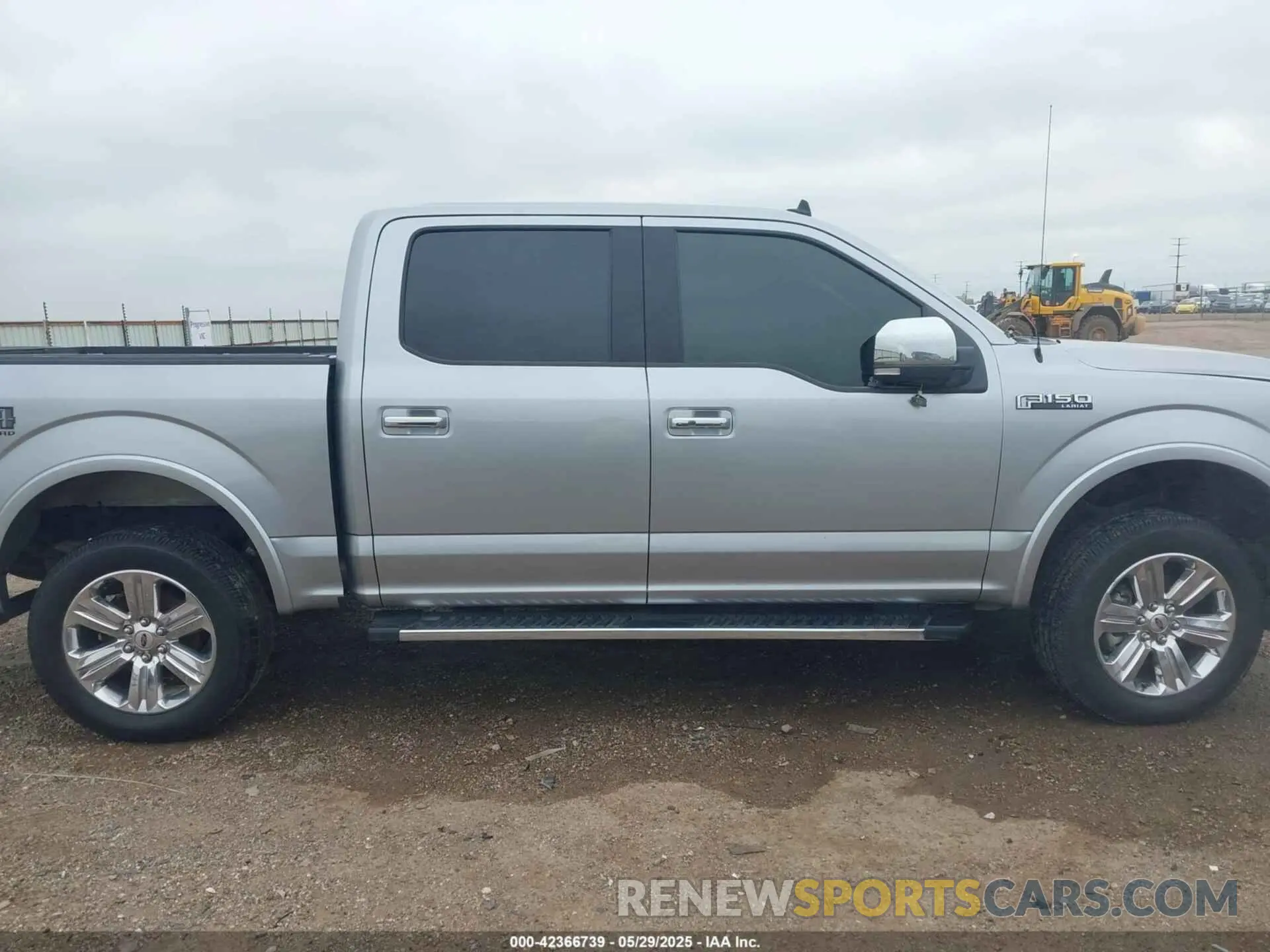 13 Photograph of a damaged car 1FTEW1E48LKE93425 FORD F-150 2020