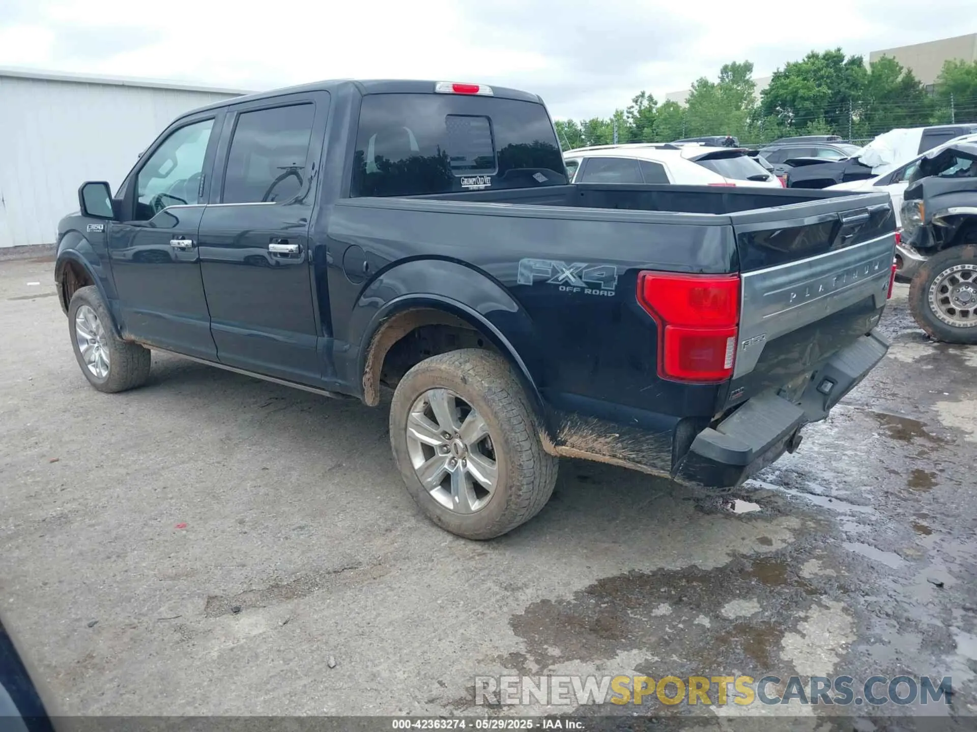3 Photograph of a damaged car 1FTEW1E4XLFA70502 FORD F-150 2020