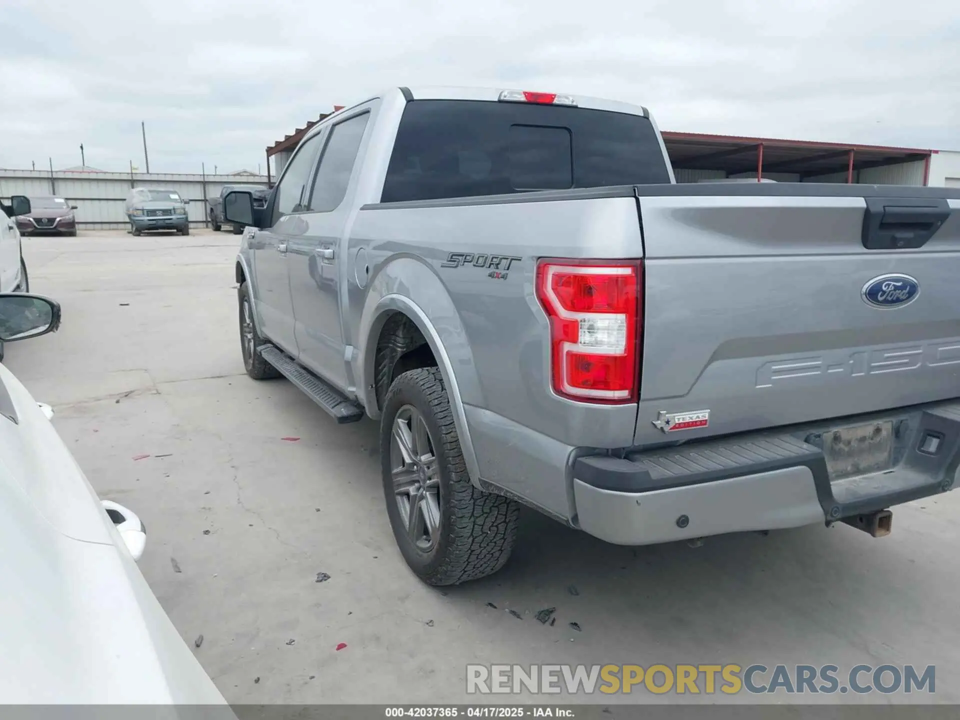 3 Photograph of a damaged car 1FTEW1E4XLKE93166 FORD F-150 2020
