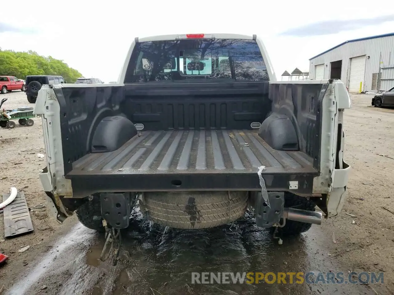 6 Photograph of a damaged car 1FTEW1E50LFB97980 FORD F-150 2020