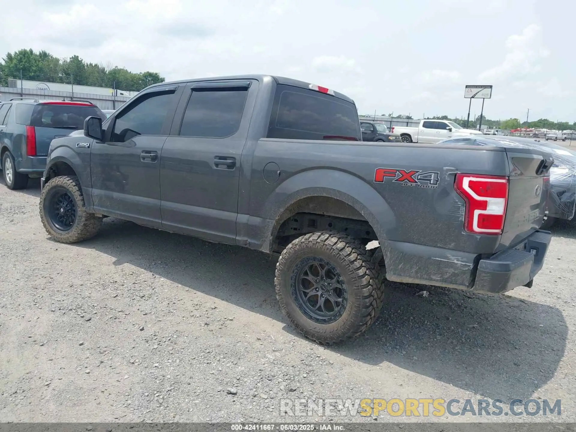 3 Photograph of a damaged car 1FTEW1E50LKE69077 FORD F-150 2020
