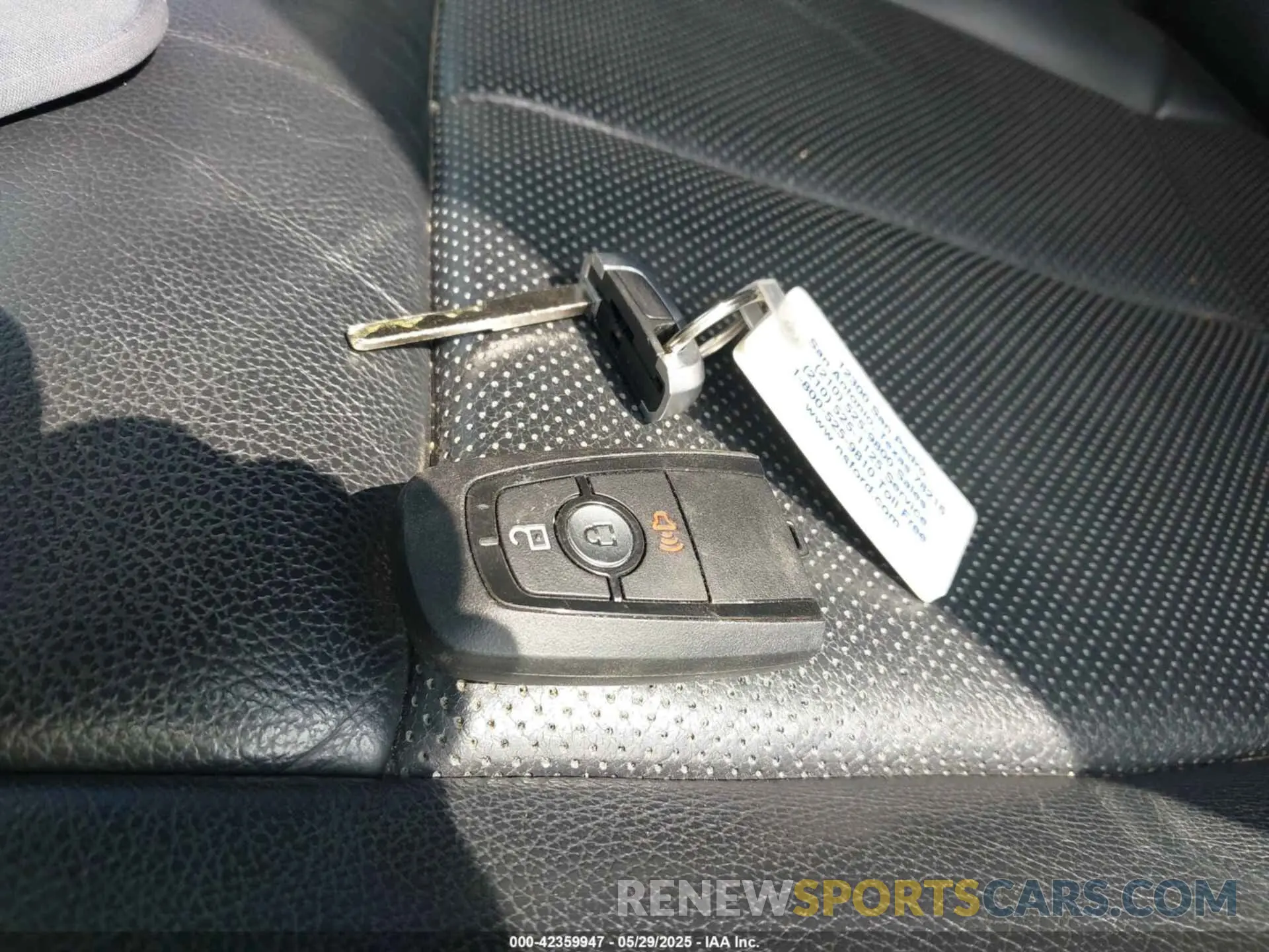 11 Photograph of a damaged car 1FTEW1E50LKF37135 FORD F-150 2020