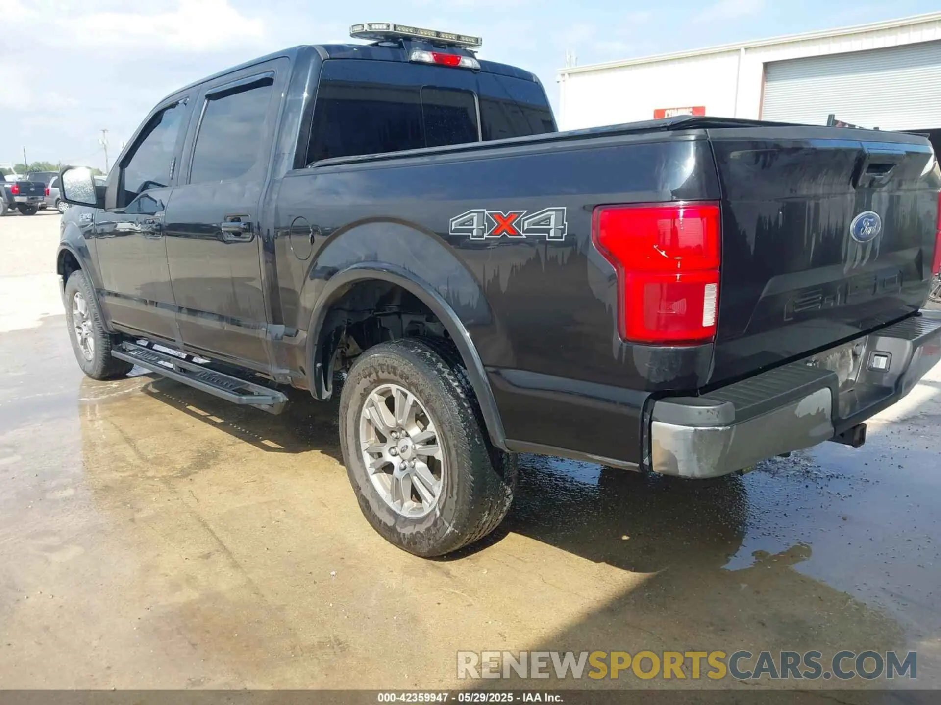 3 Photograph of a damaged car 1FTEW1E50LKF37135 FORD F-150 2020