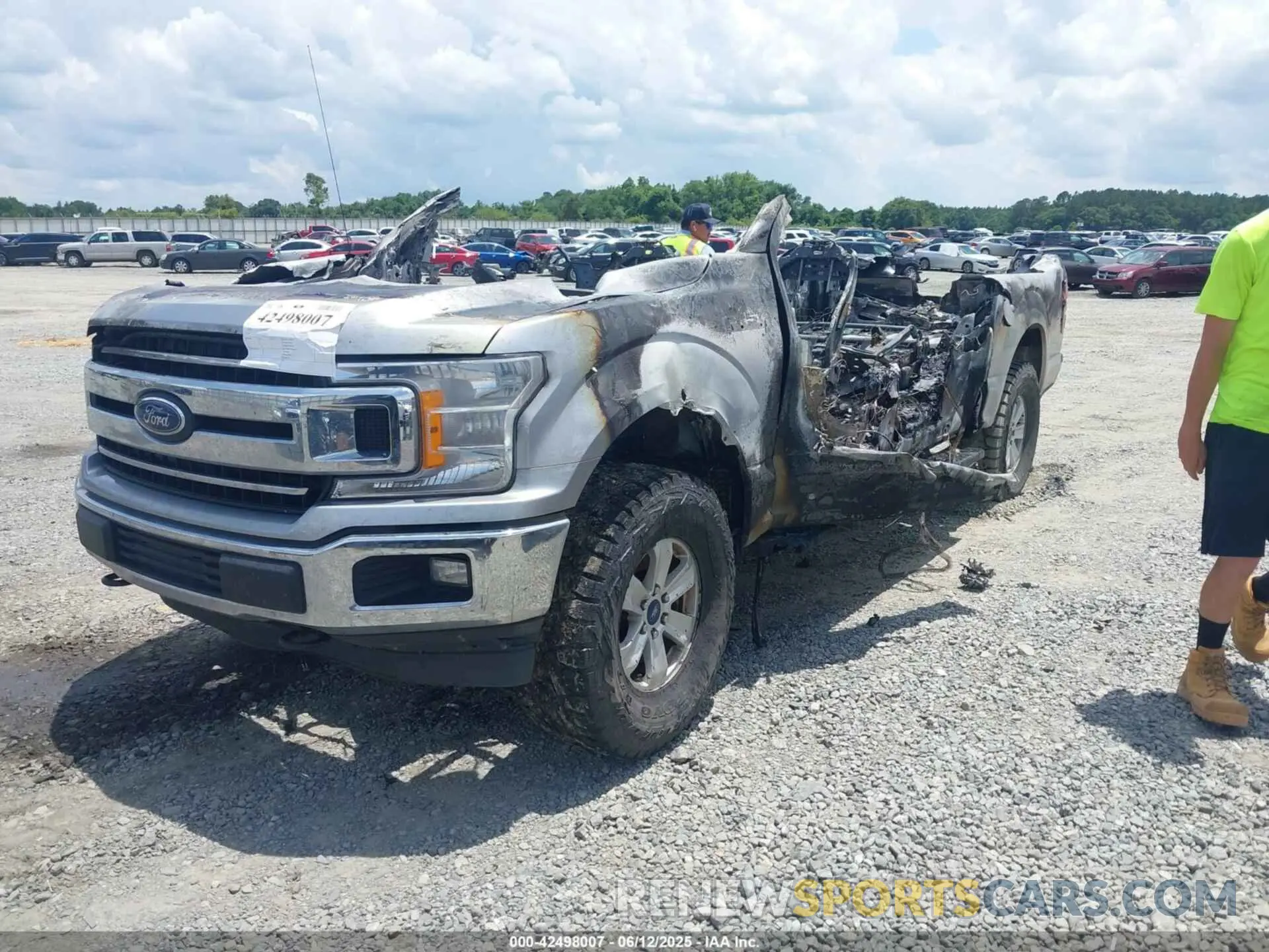 2 Photograph of a damaged car 1FTEW1E51LFC46054 FORD F-150 2020