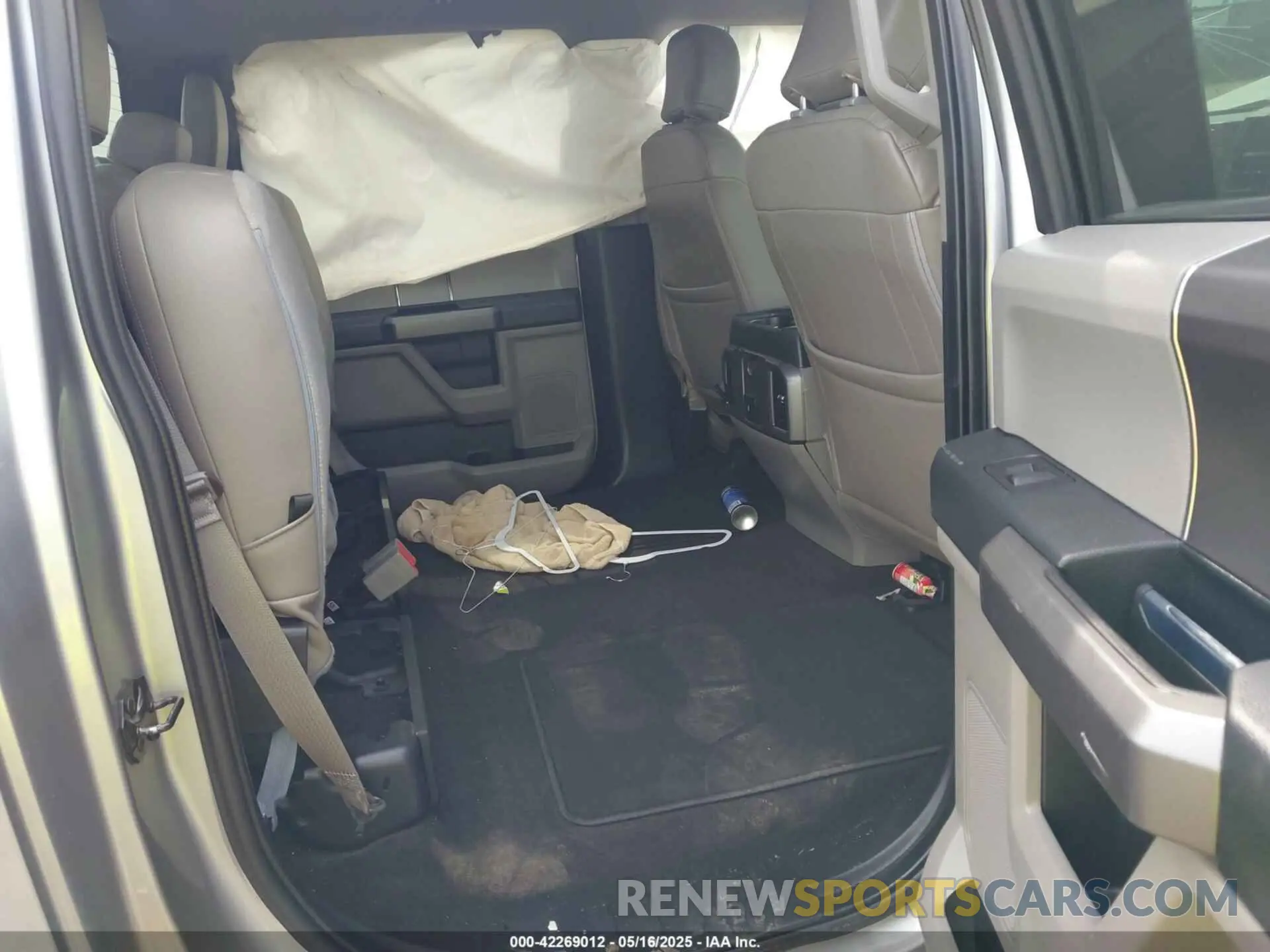 8 Photograph of a damaged car 1FTEW1E52LFA37924 FORD F-150 2020