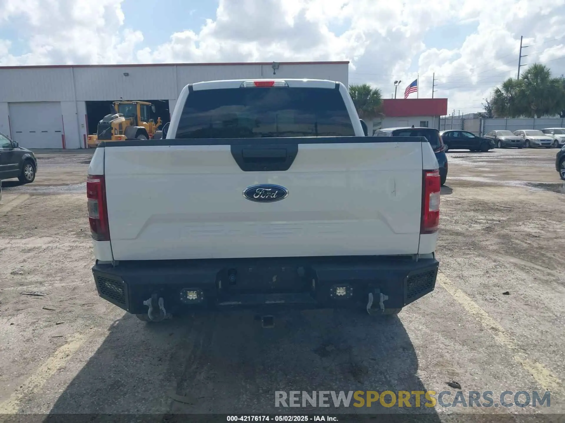 15 Photograph of a damaged car 1FTEW1E53LFB55884 FORD F-150 2020