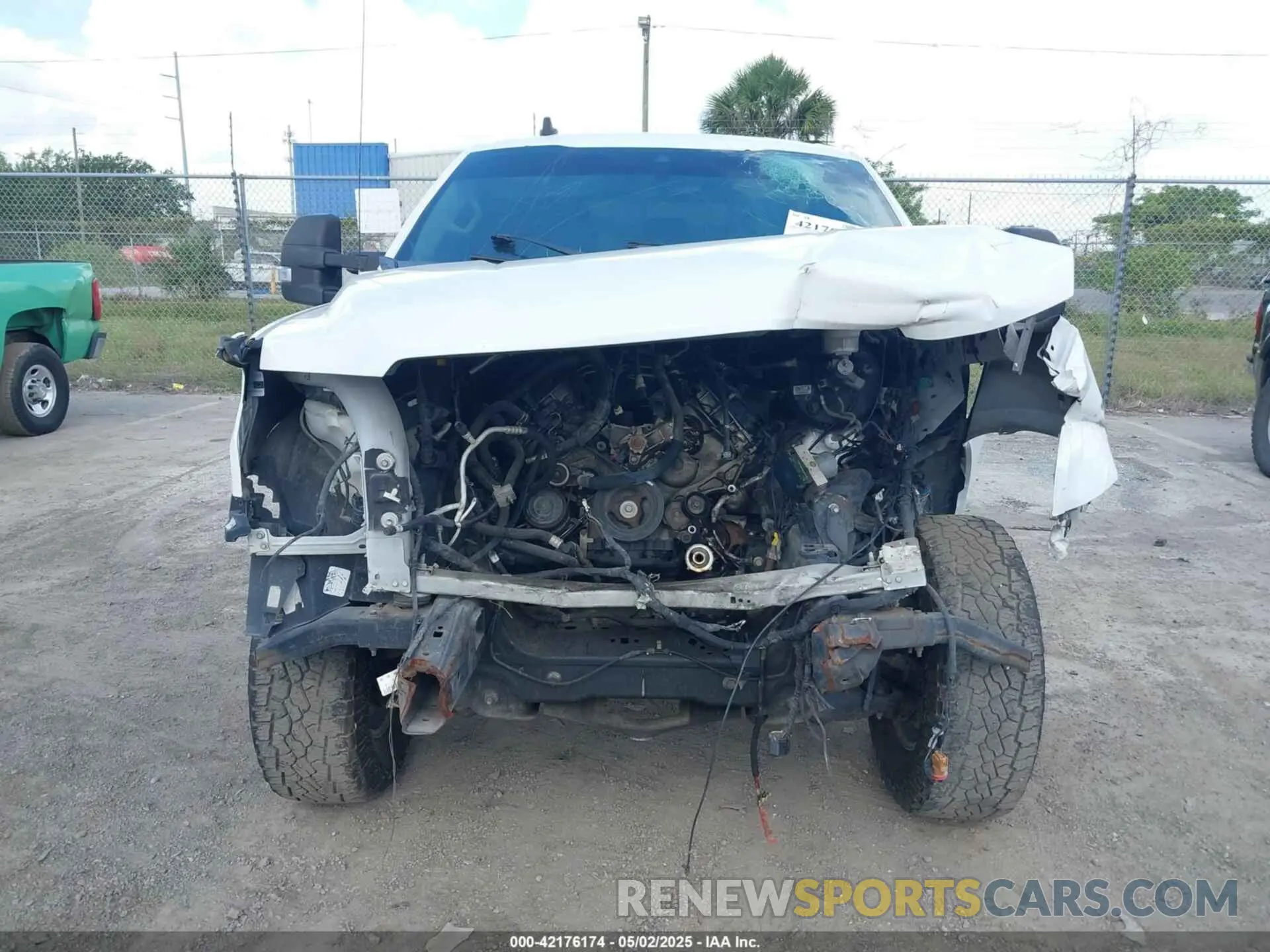 6 Photograph of a damaged car 1FTEW1E53LFB55884 FORD F-150 2020
