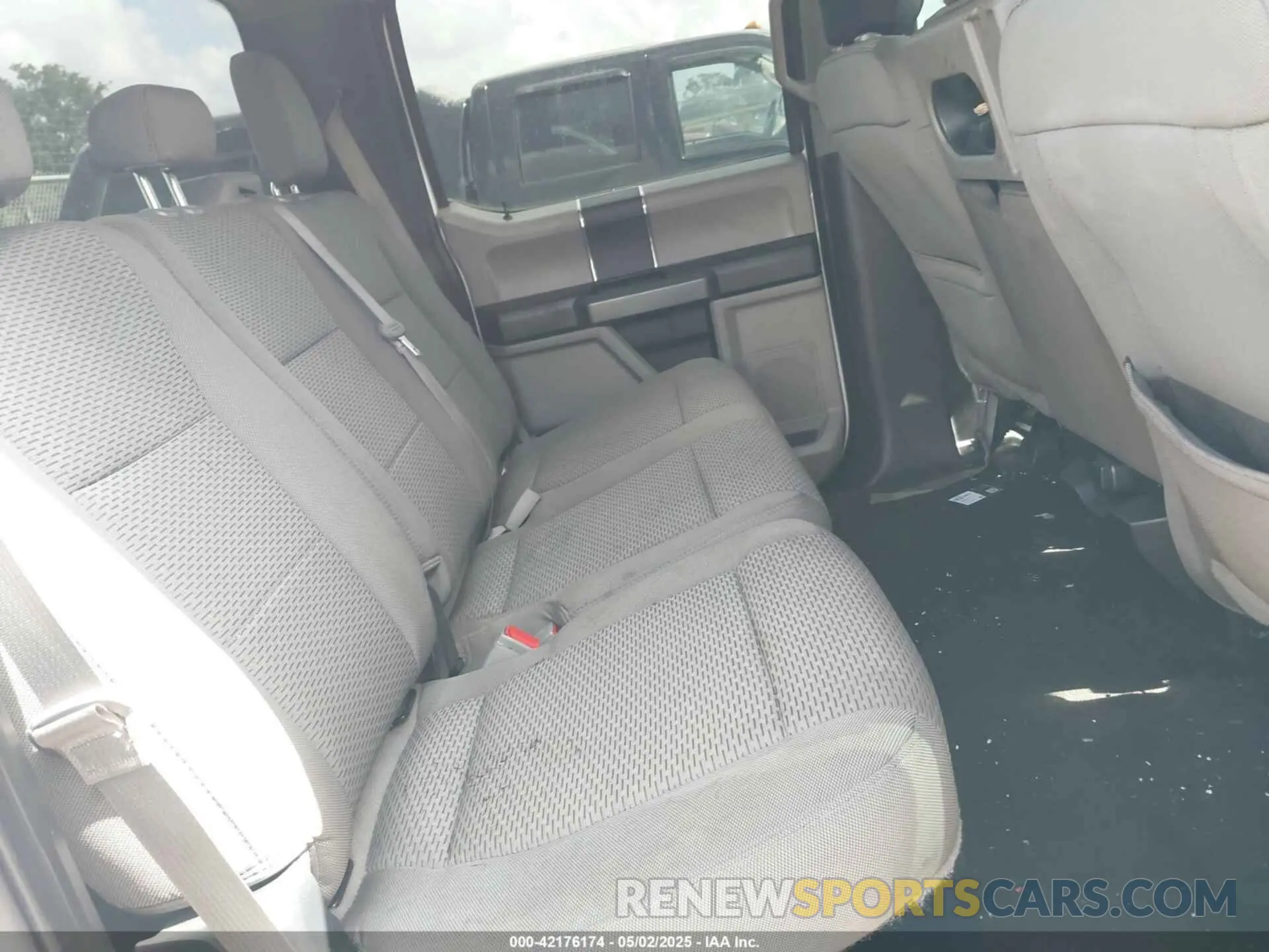 8 Photograph of a damaged car 1FTEW1E53LFB55884 FORD F-150 2020