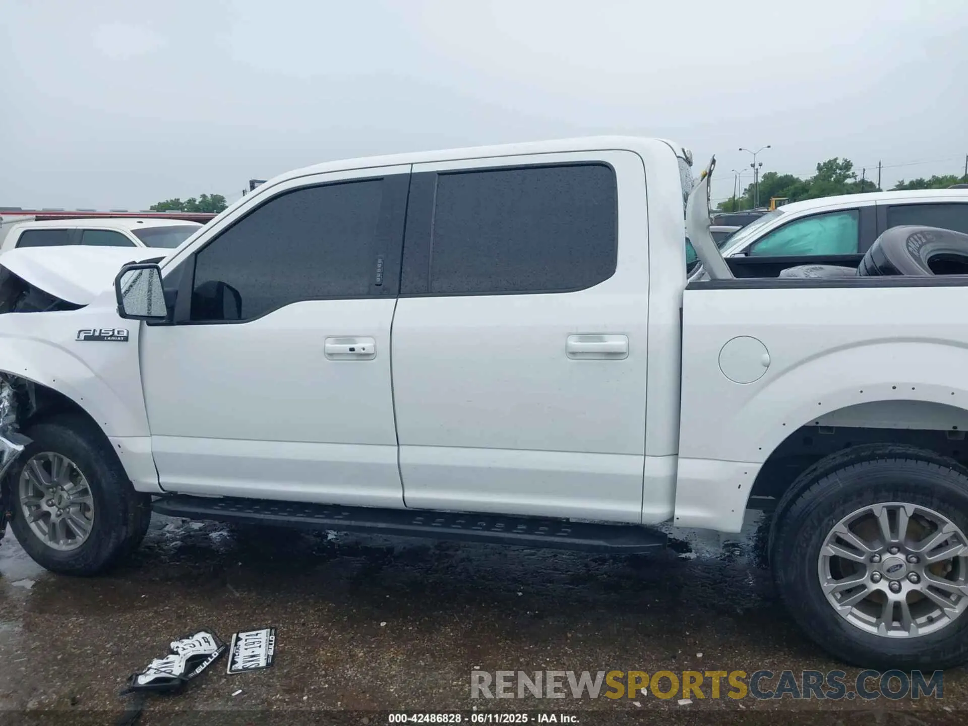 14 Photograph of a damaged car 1FTEW1E53LKD78854 FORD F-150 2020