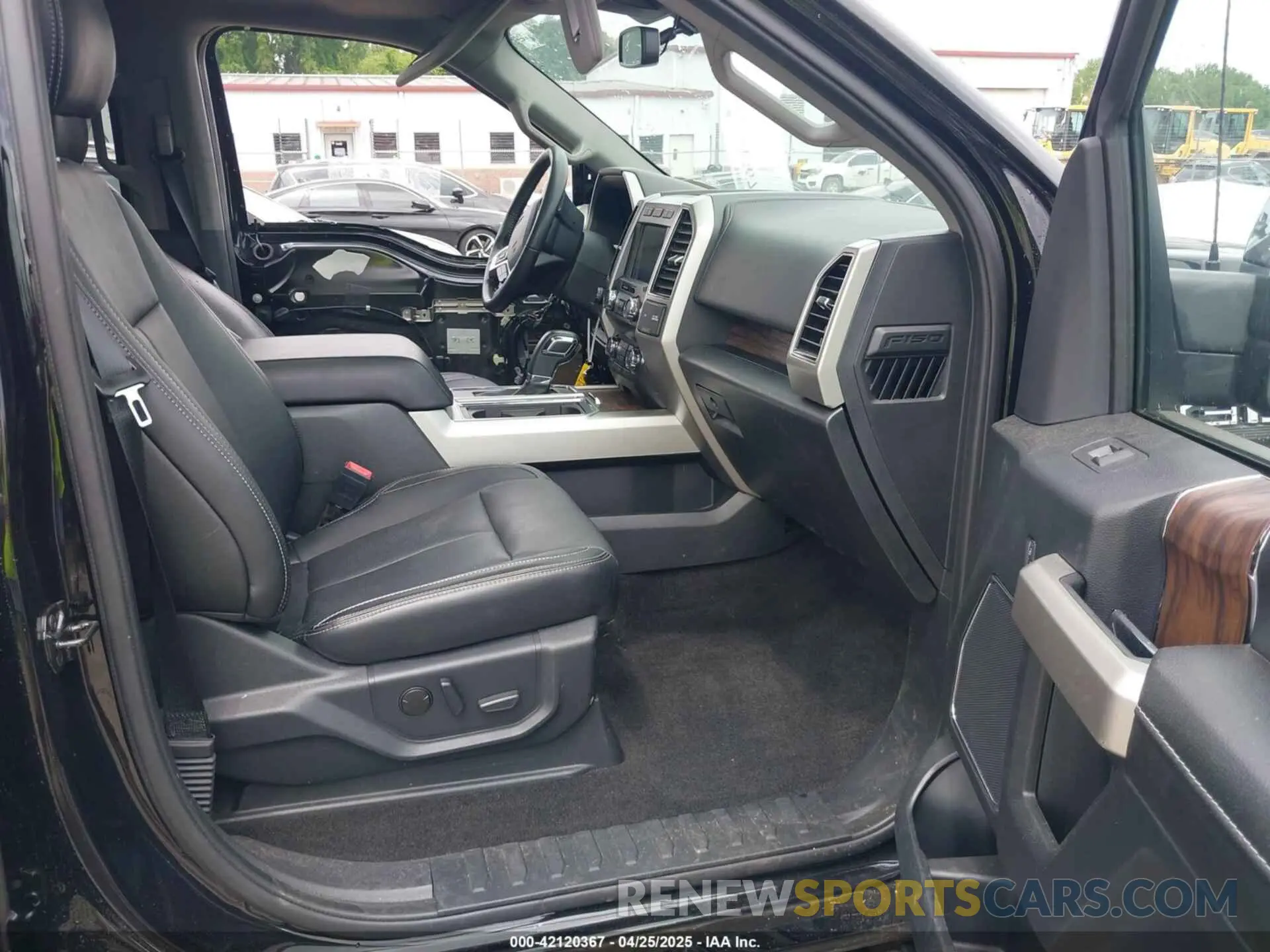 5 Photograph of a damaged car 1FTEW1E54LFA60279 FORD F-150 2020
