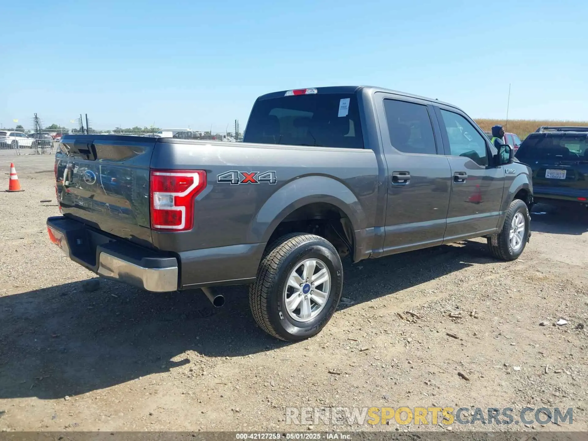 4 Photograph of a damaged car 1FTEW1E54LFB68322 FORD F-150 2020
