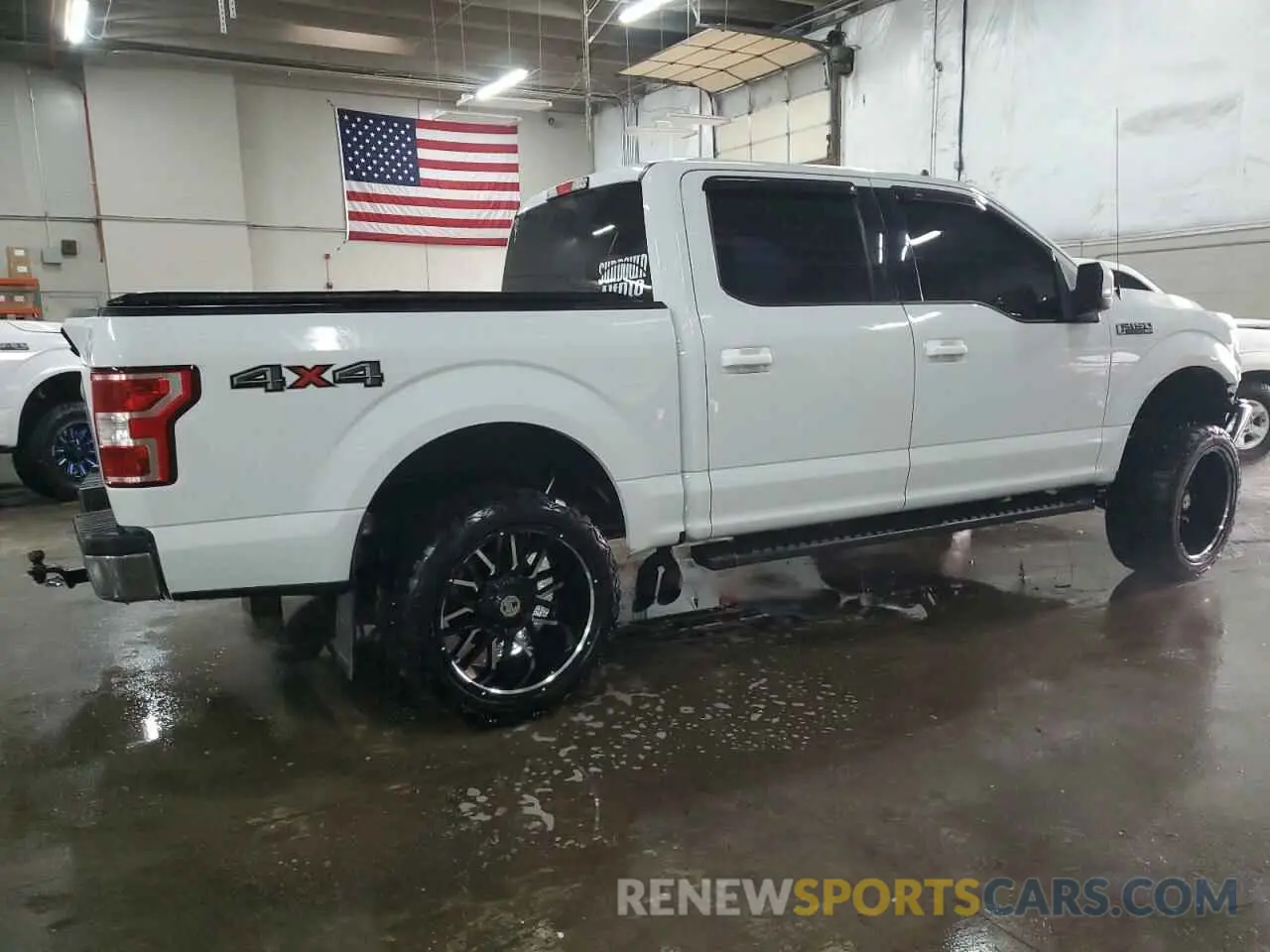 3 Photograph of a damaged car 1FTEW1E55LFC42816 FORD F-150 2020