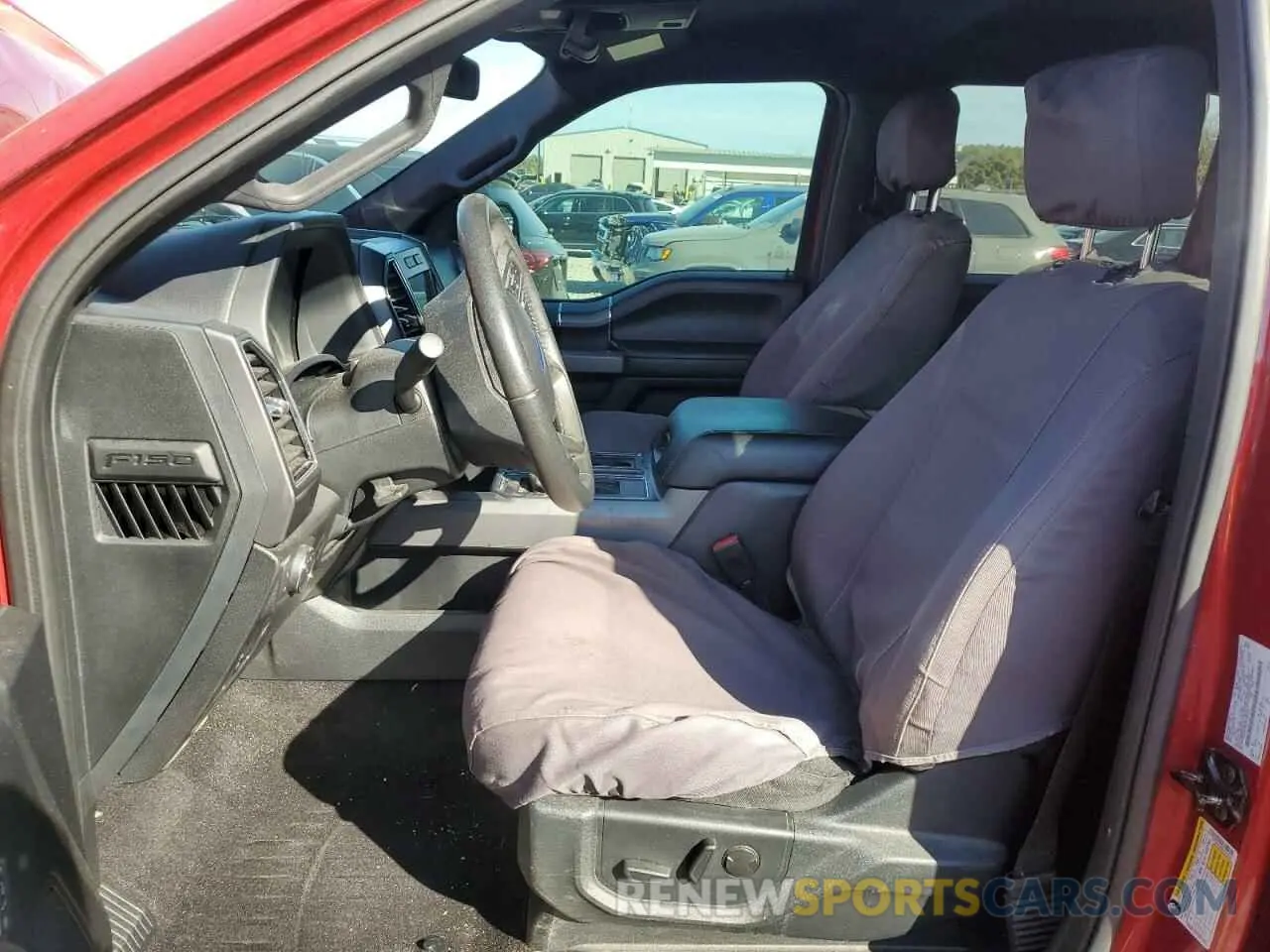 7 Photograph of a damaged car 1FTEW1E55LFC45635 FORD F-150 2020
