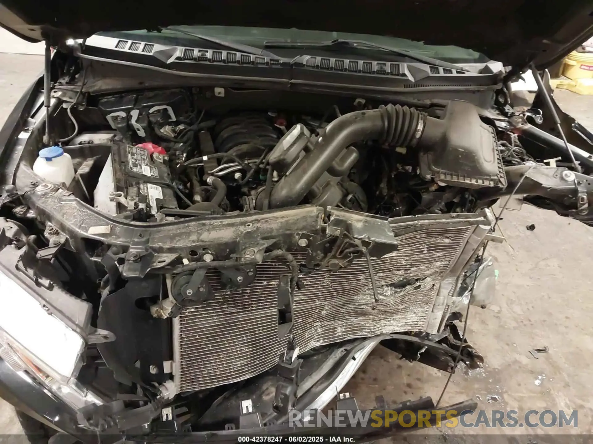 10 Photograph of a damaged car 1FTEW1E55LKD26092 FORD F-150 2020