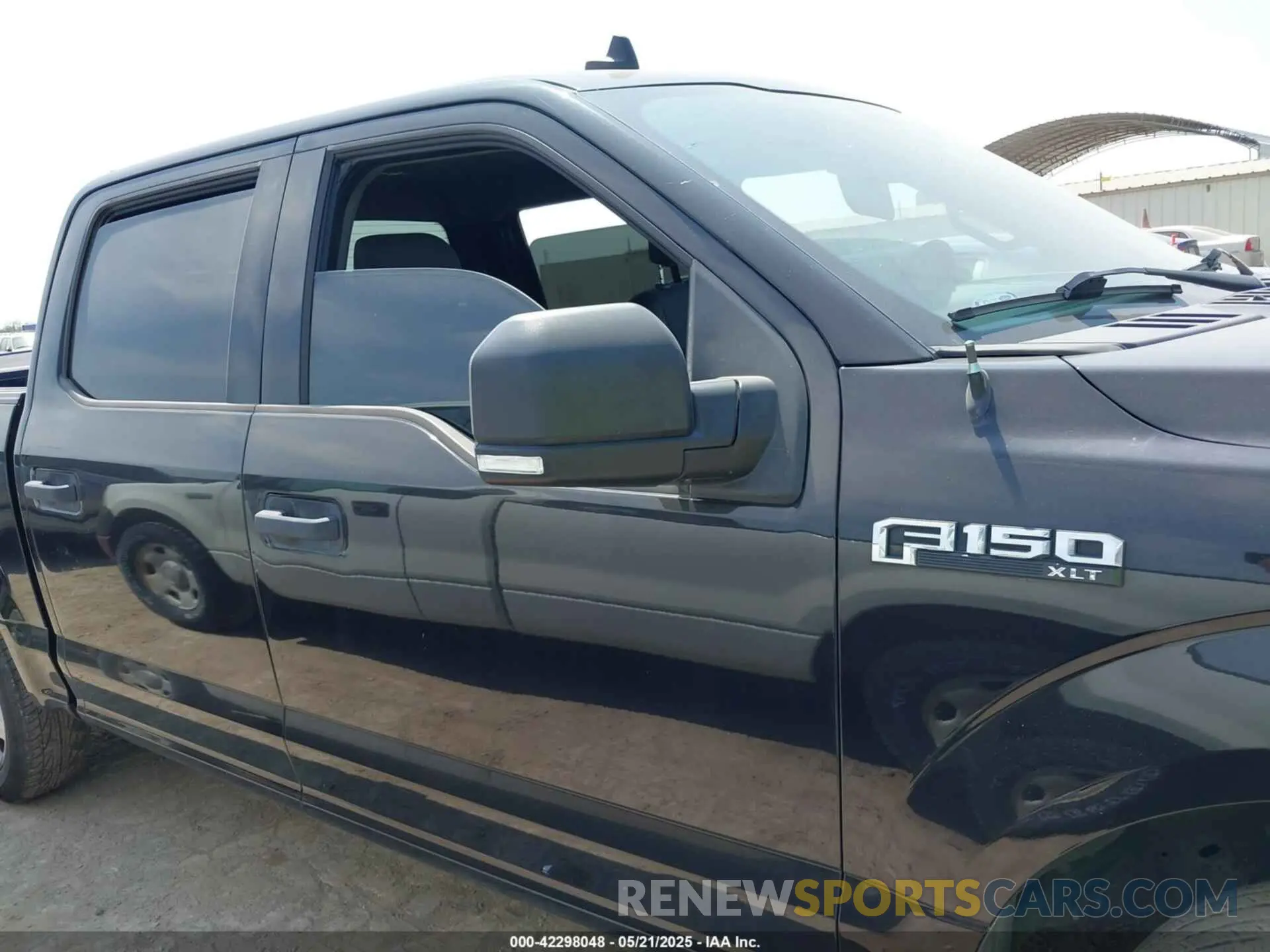 13 Photograph of a damaged car 1FTEW1E55LKD52336 FORD F-150 2020