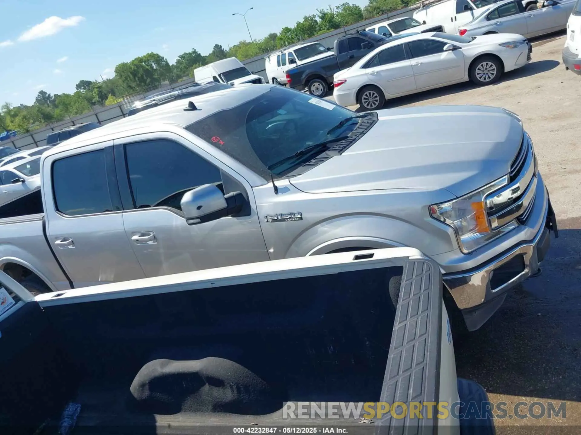 13 Photograph of a damaged car 1FTEW1E56LFA63720 FORD F-150 2020