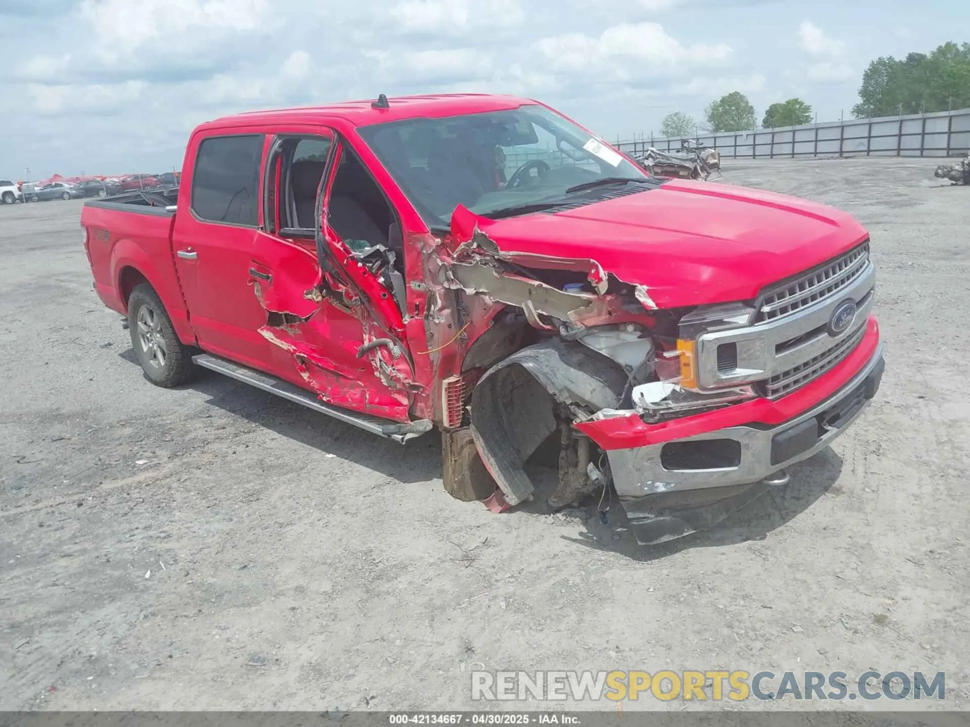 1 Photograph of a damaged car 1FTEW1E56LKE33121 FORD F-150 2020