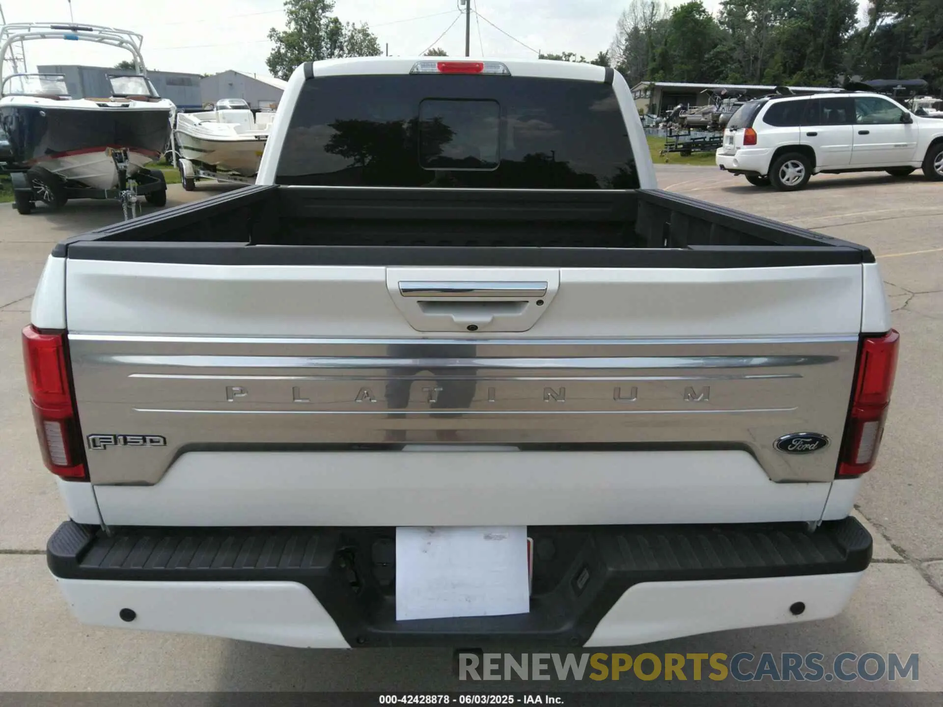 16 Photograph of a damaged car 1FTEW1E57LFA45632 FORD F-150 2020