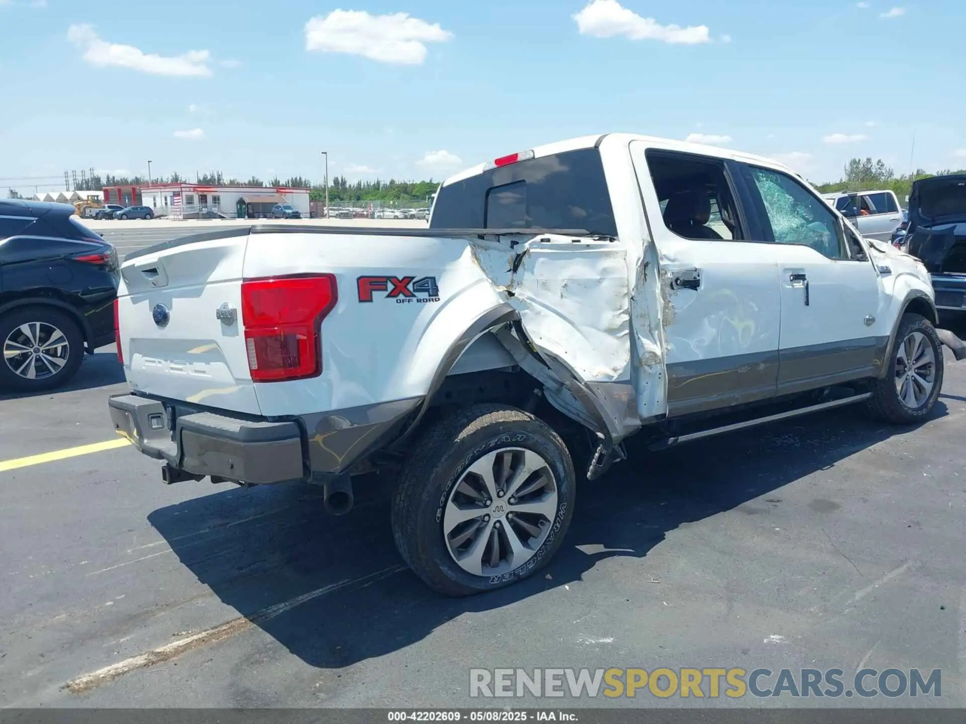 4 Photograph of a damaged car 1FTEW1E57LFC71427 FORD F-150 2020