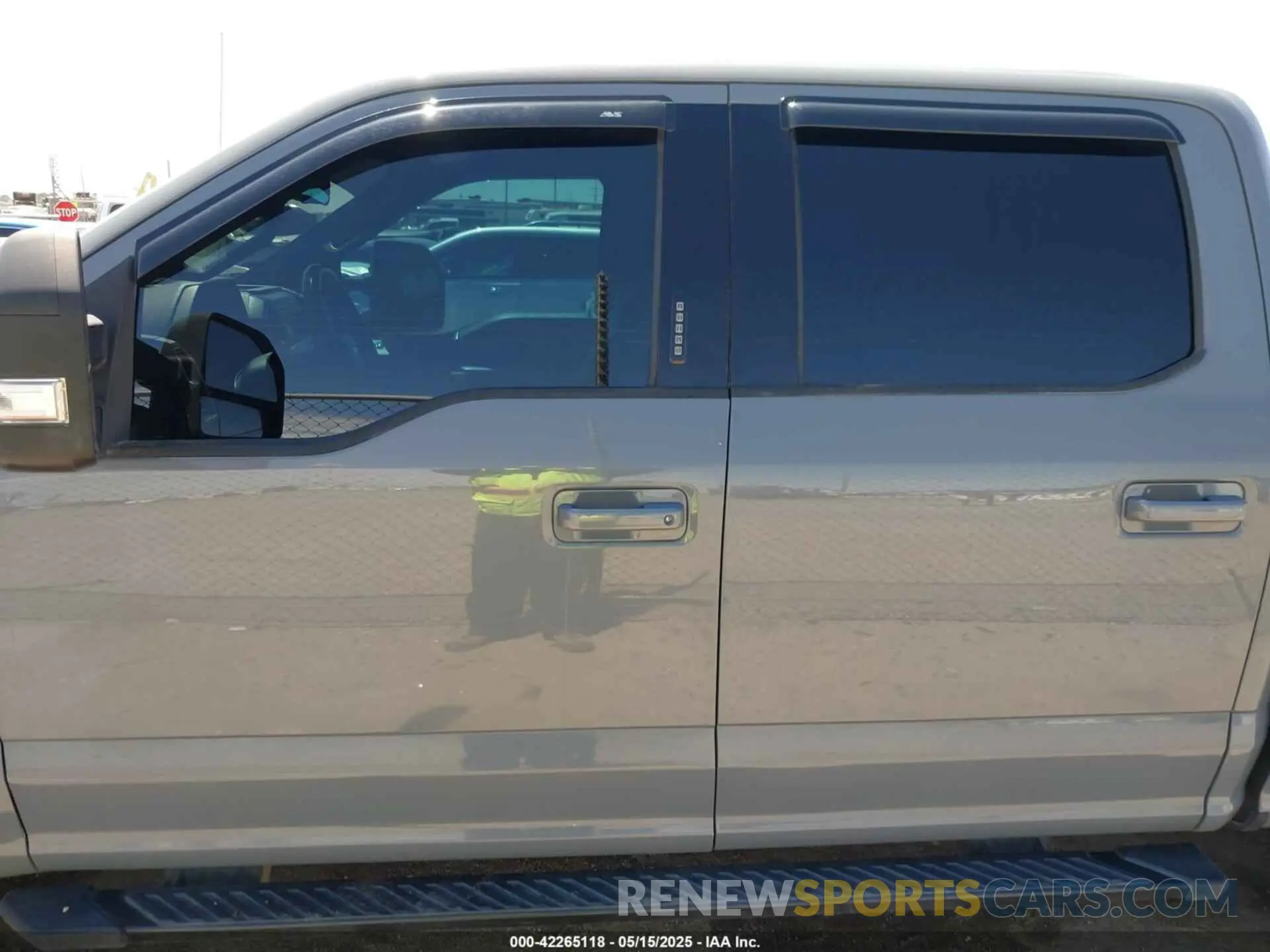 15 Photograph of a damaged car 1FTEW1E57LKE71523 FORD F-150 2020