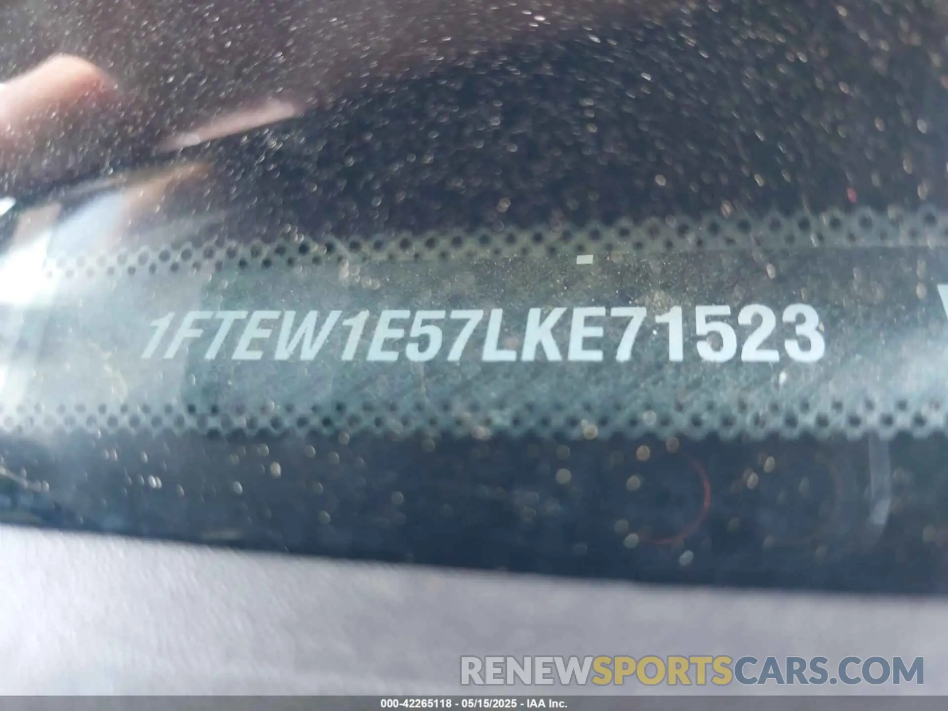 9 Photograph of a damaged car 1FTEW1E57LKE71523 FORD F-150 2020