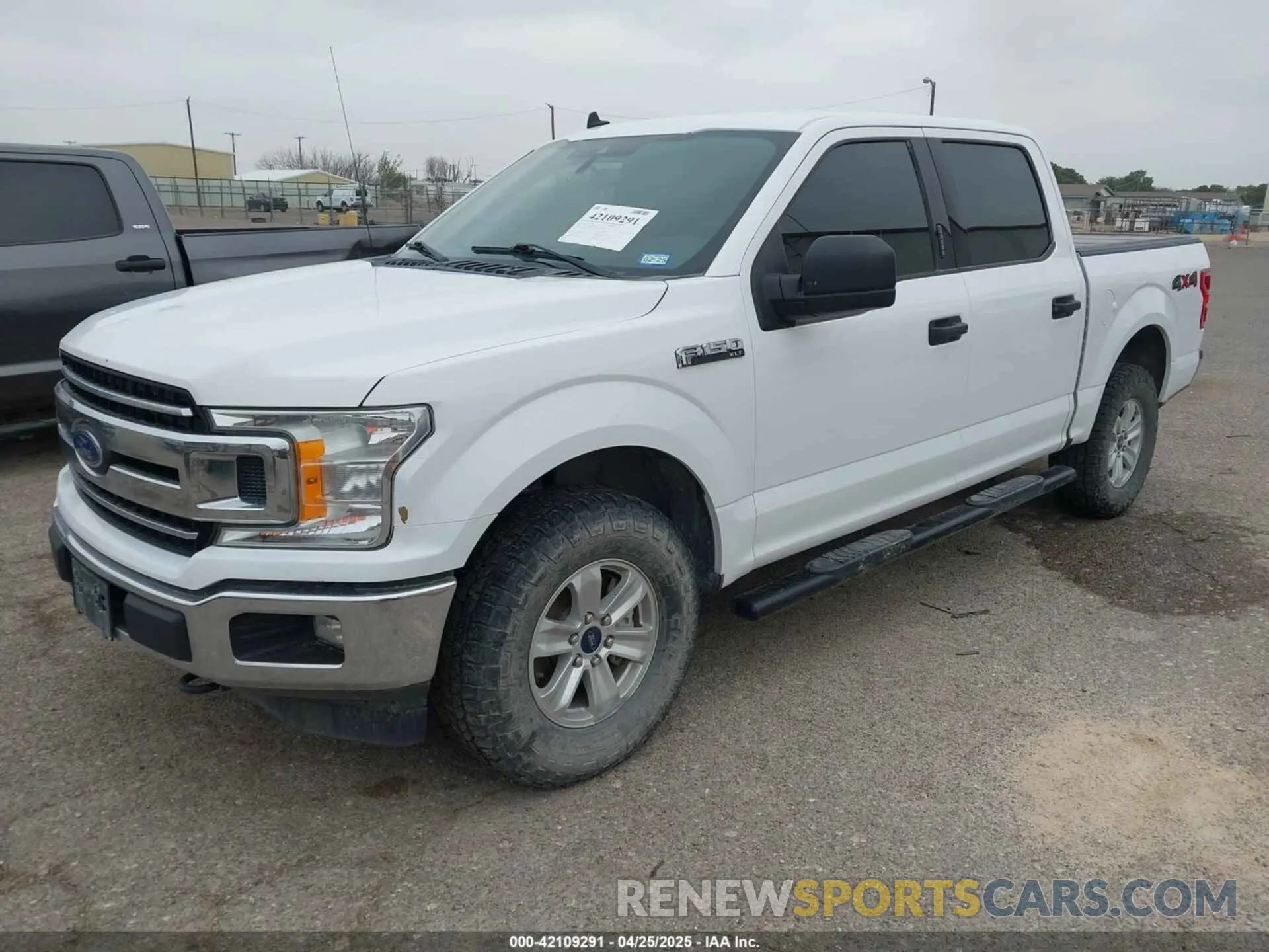 2 Photograph of a damaged car 1FTEW1E58LKD69020 FORD F-150 2020
