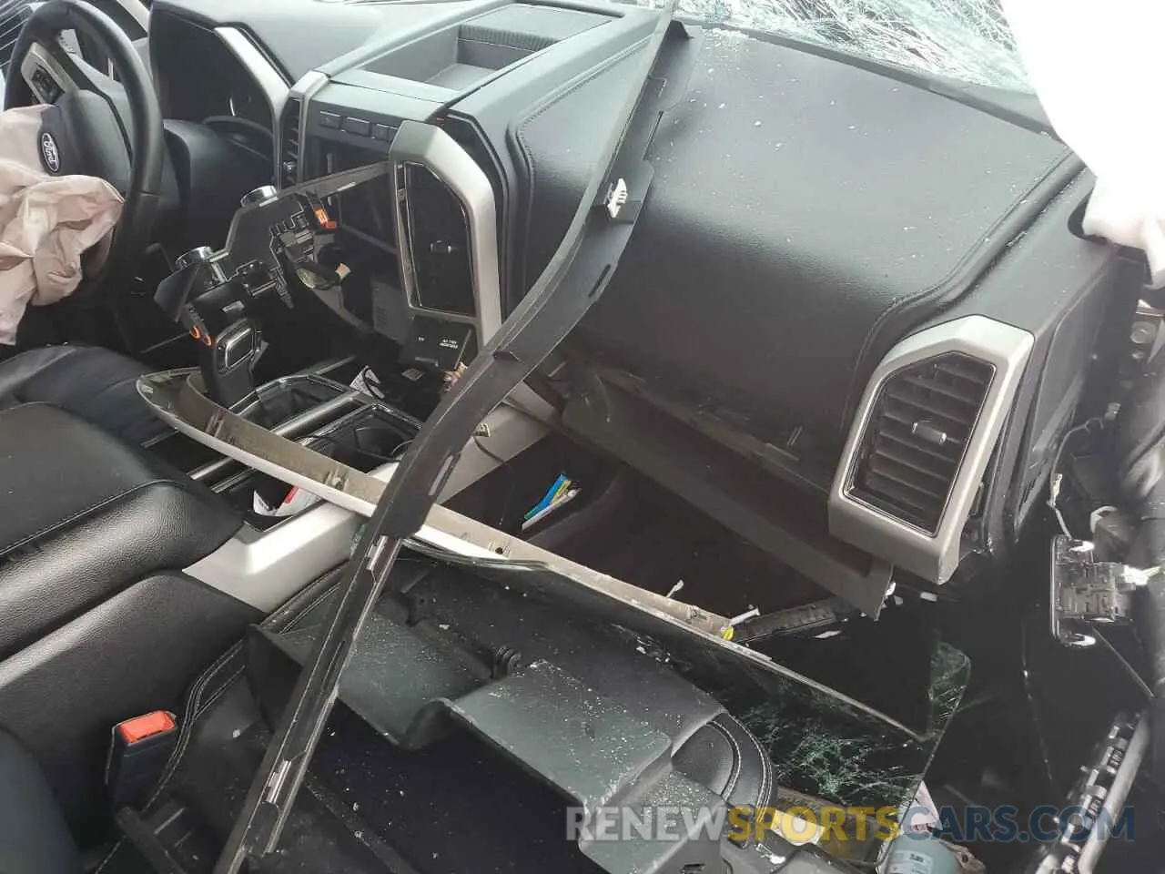 8 Photograph of a damaged car 1FTEW1E58LKE78819 FORD F-150 2020