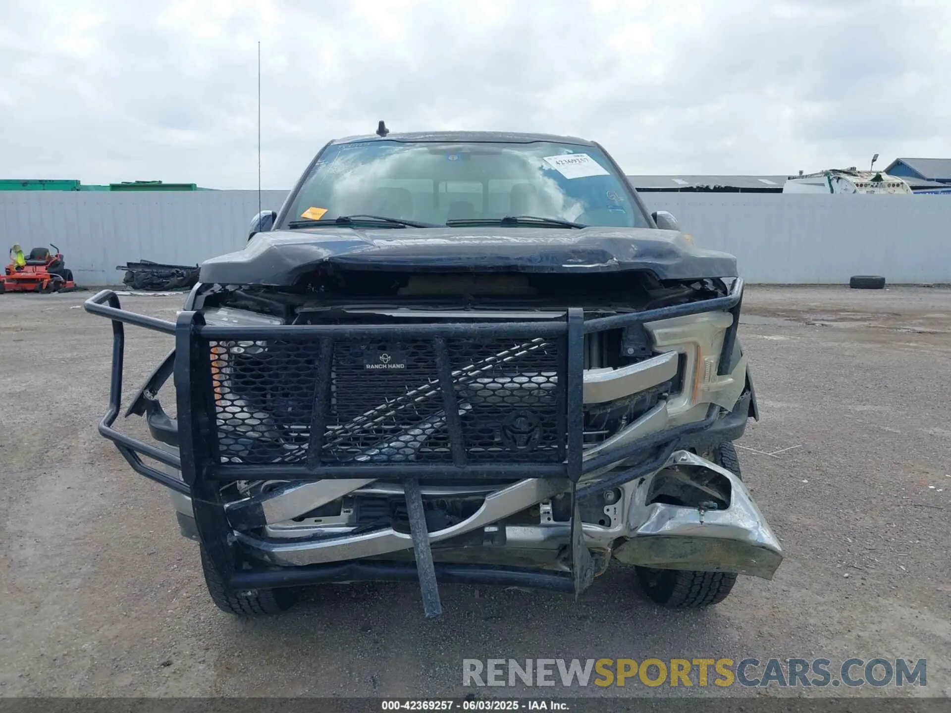 12 Photograph of a damaged car 1FTEW1E58LKF54409 FORD F-150 2020