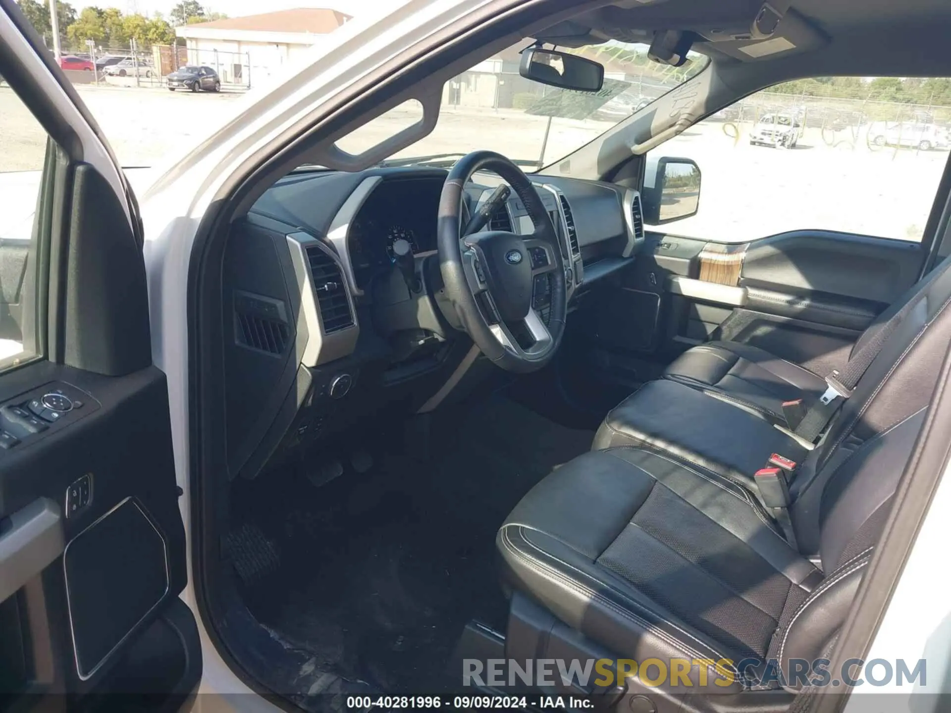 5 Photograph of a damaged car 1FTEW1E59LFB13686 FORD F-150 2020