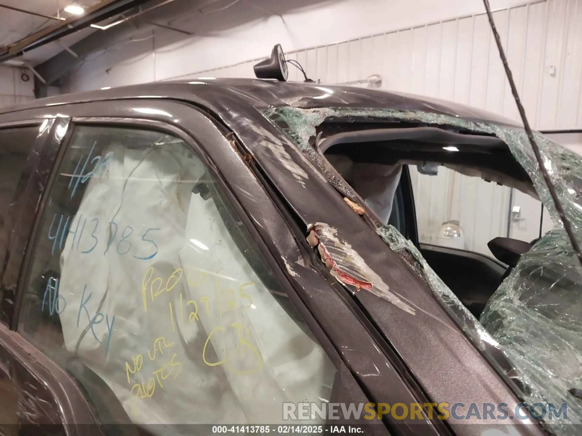 17 Photograph of a damaged car 1FTEW1E59LKD51156 FORD F-150 2020
